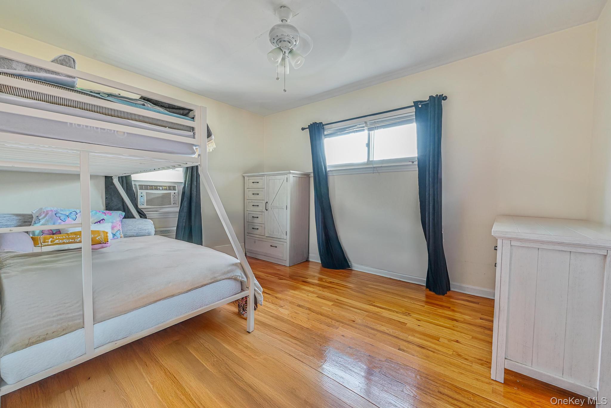 #15 photo, 118 Edmund, Lynbrook , NY 11563