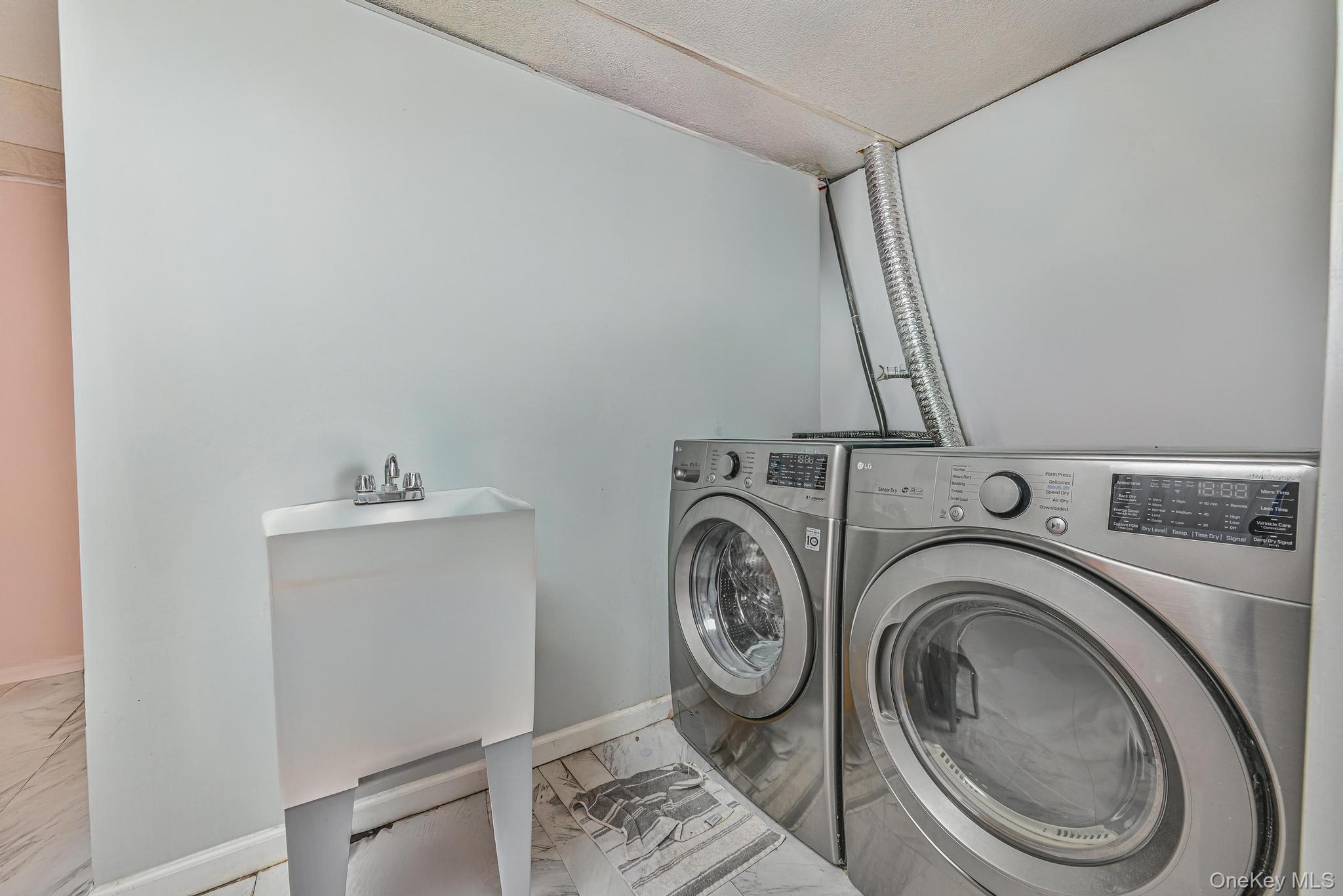 #18 photo, 118 Edmund, Lynbrook , NY 11563