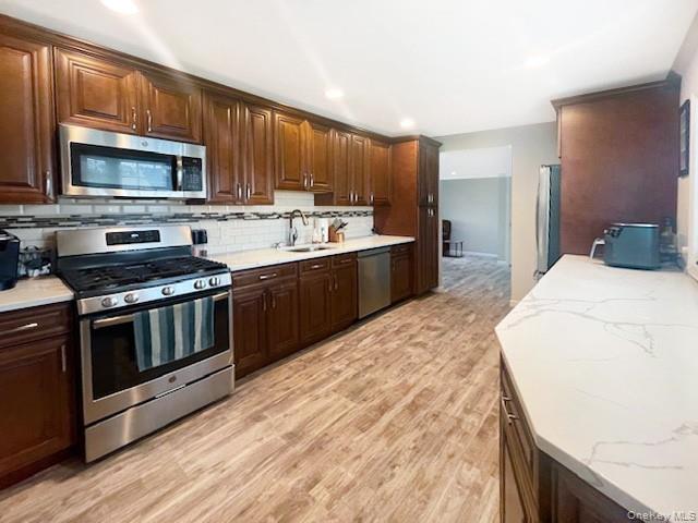 #3 photo, 62 Old Farm Road, ナッソー郡 Levittown , NY 11756