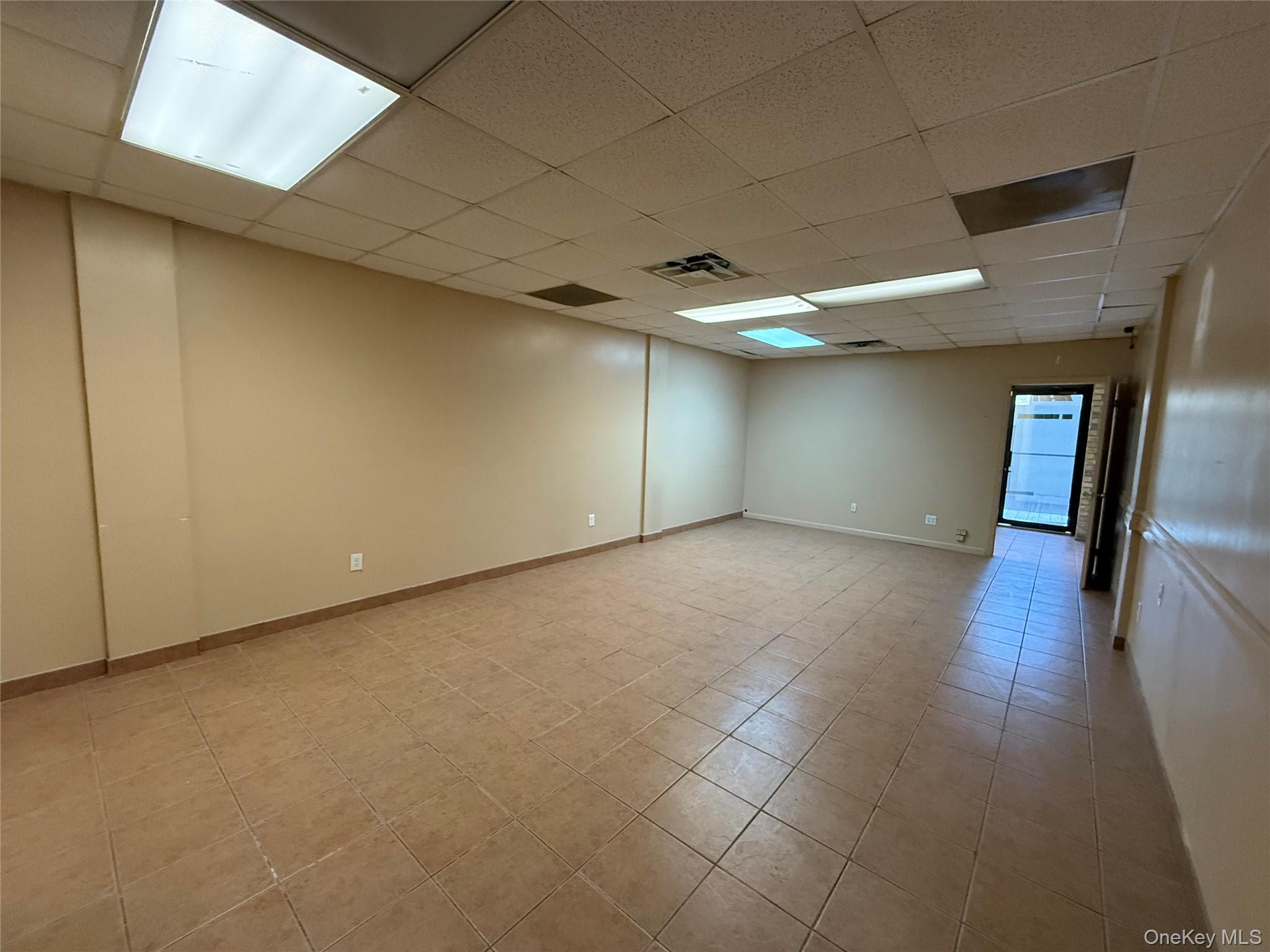 #4 photo, 15051 14th Avenue, クイーンズ区 Whitestone , NY 11357