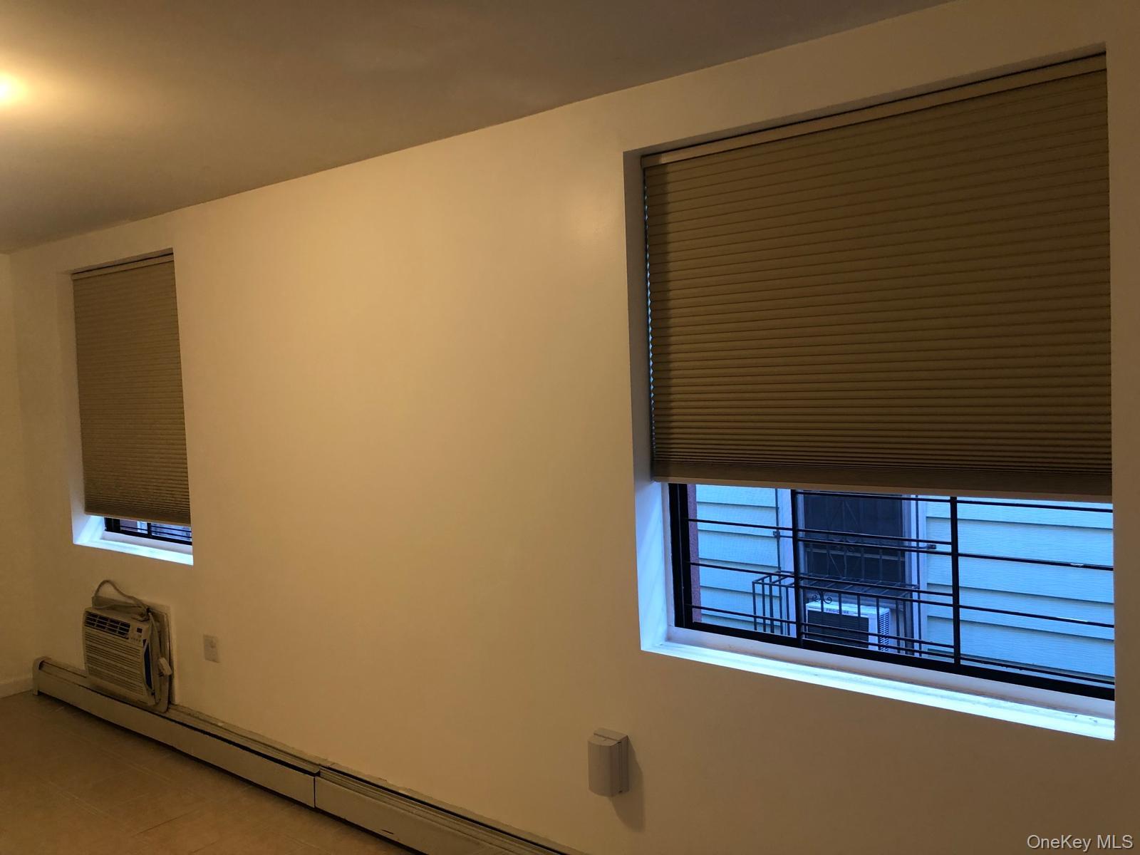 #11 photo, 40-35 95th Street, クイーンズ区 Elmhurst , NY 11373