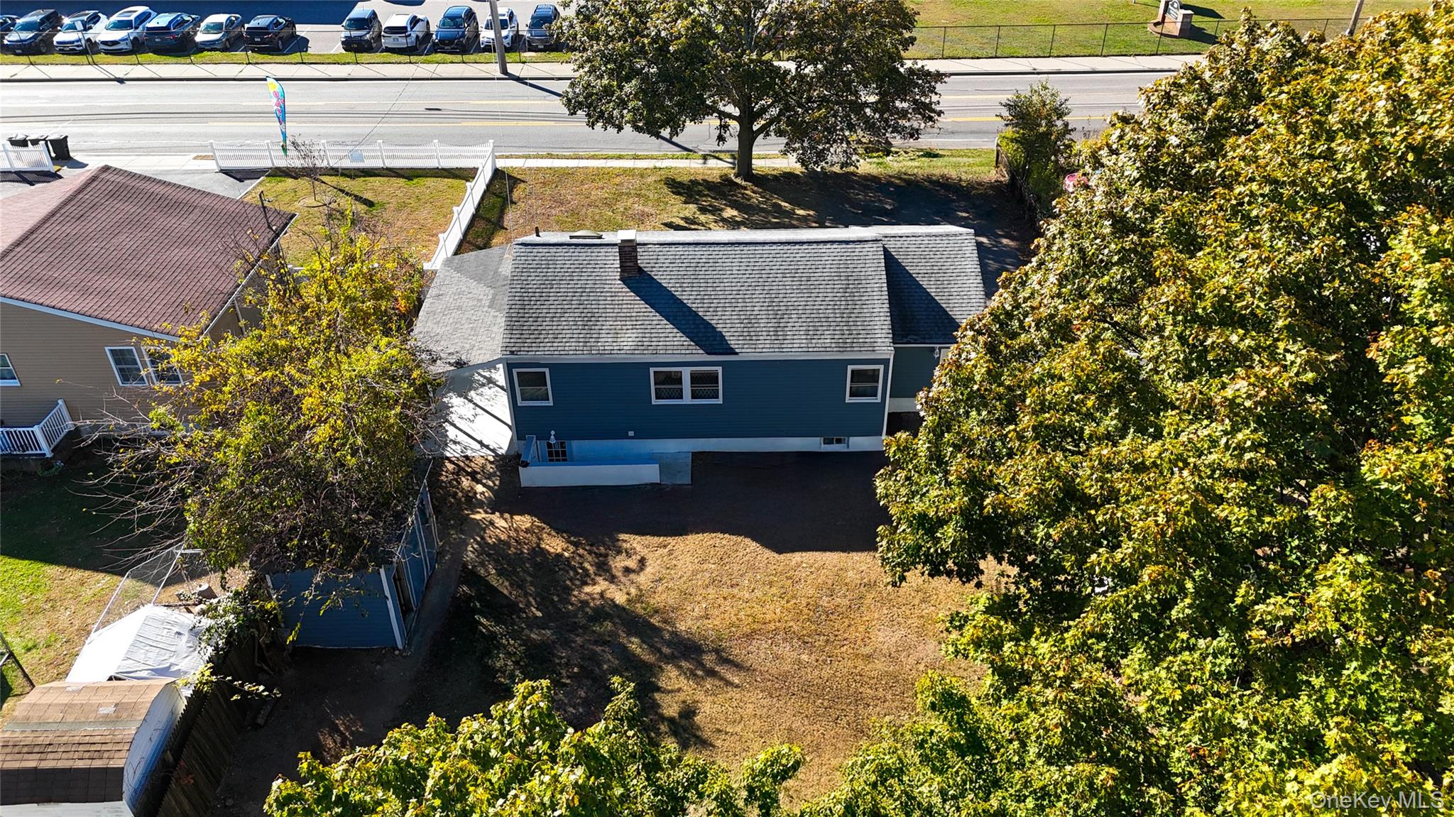 #5 photo, 351 Wicks Road, サフォーク郡 Brentwood , NY 11717