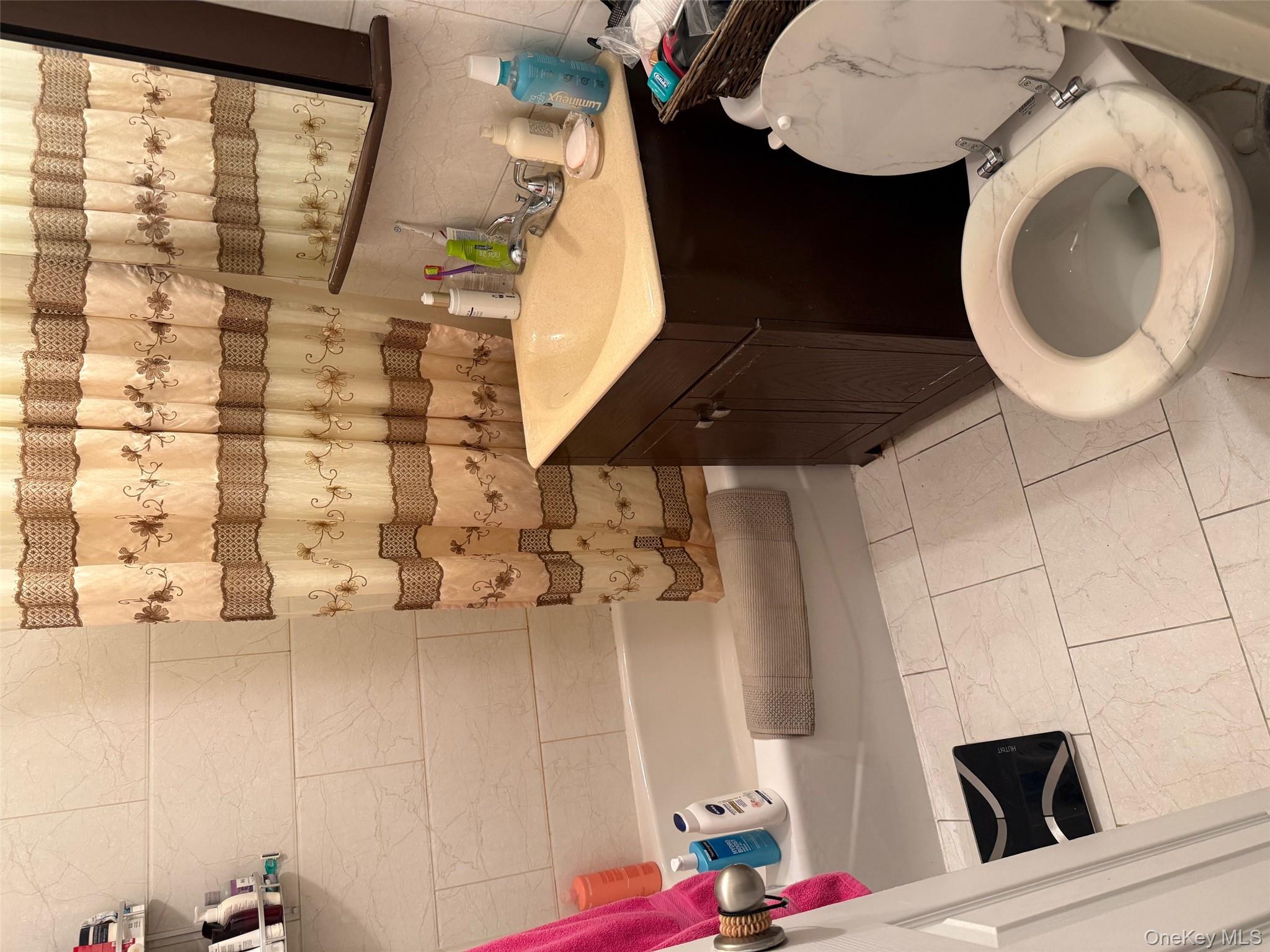 #13 photo, 30-44 29th Street, クイーンズ区 Astoria , NY 11102