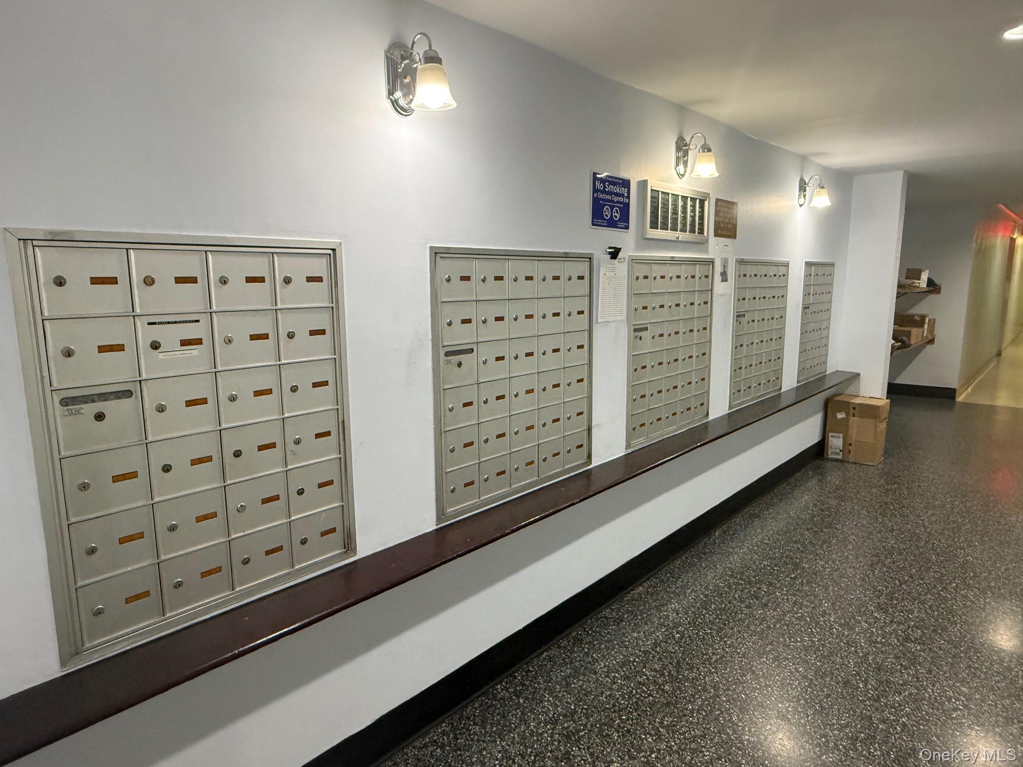 #19 photo, 30-44 29th Street, クイーンズ区 Astoria , NY 11102