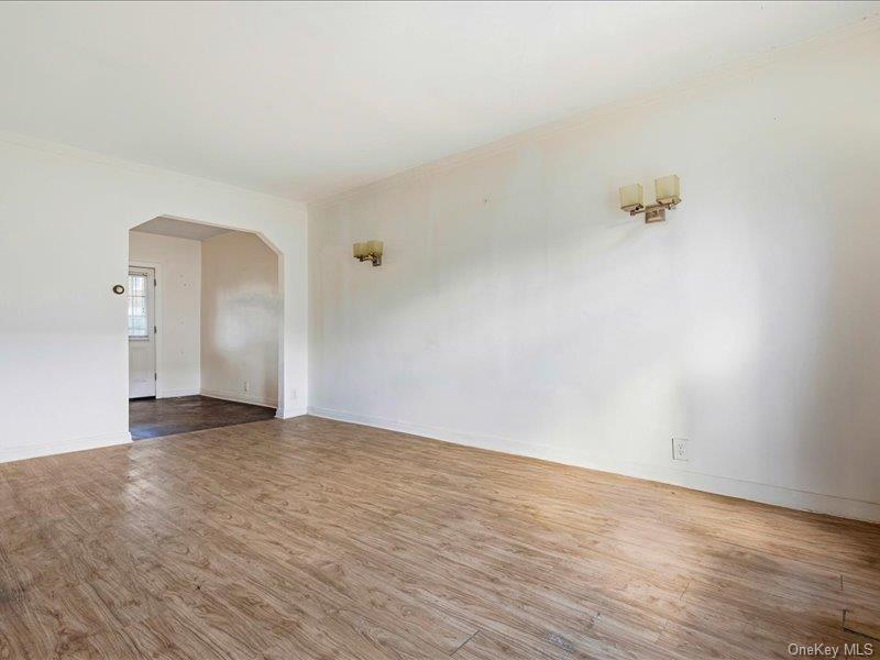 #5 photo, 17-07 Suydam Street, Ridgewood , NY 11385