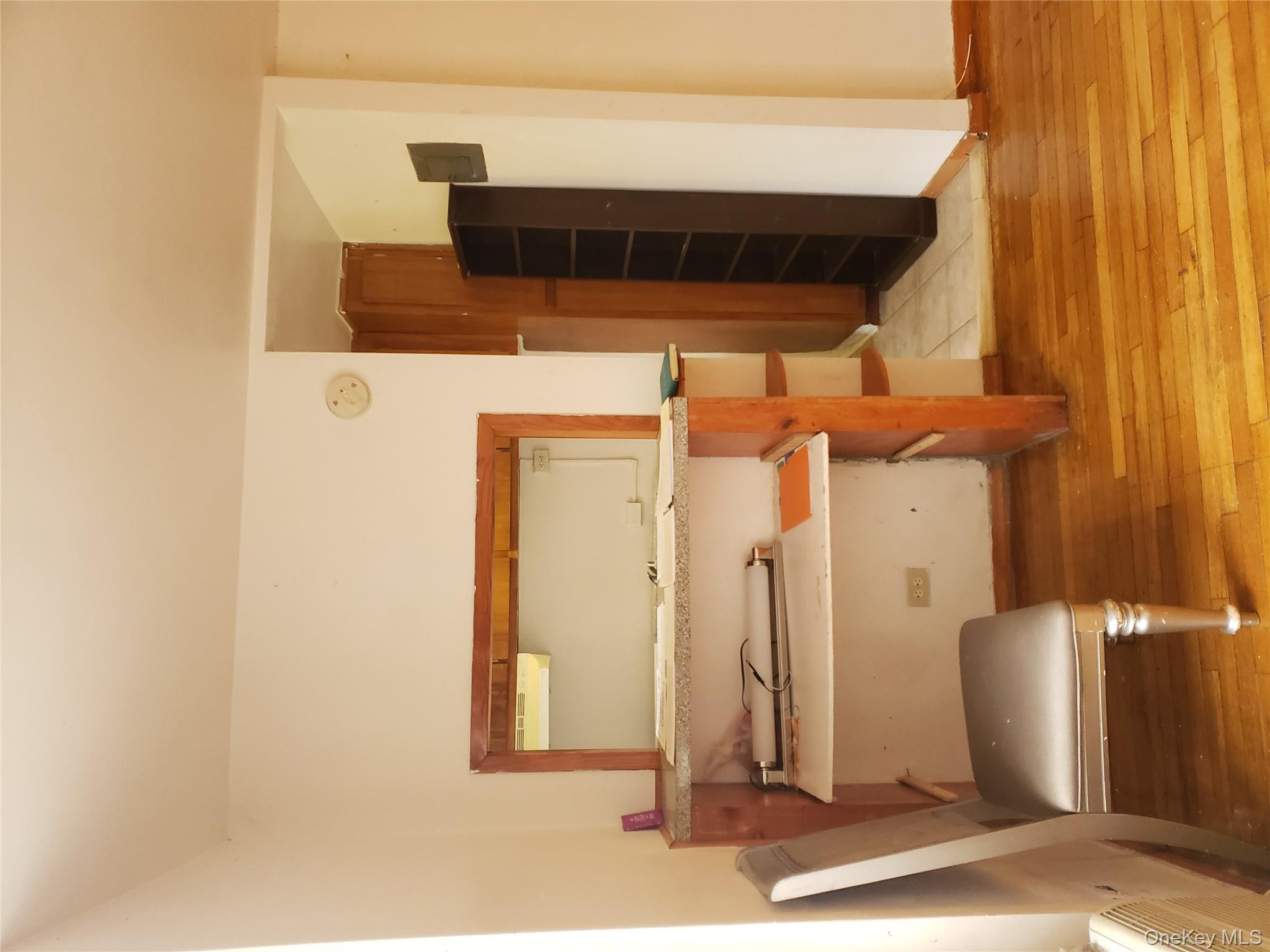 #3 photo, 1332 Metropolitan Avenue, ブロンクス区 Bronx , NY 10462