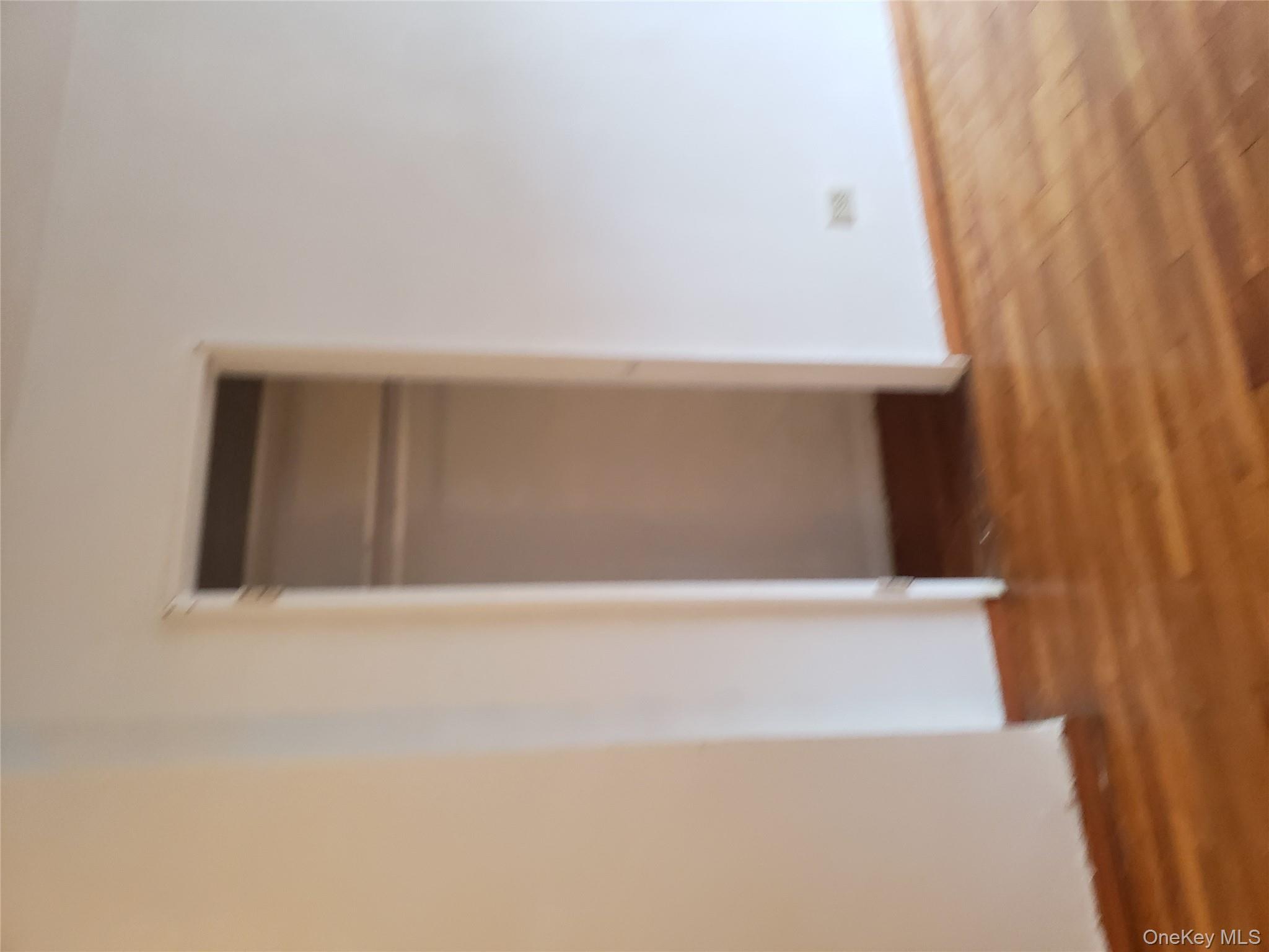 #5 photo, 1332 Metropolitan Avenue, ブロンクス区 Bronx , NY 10462