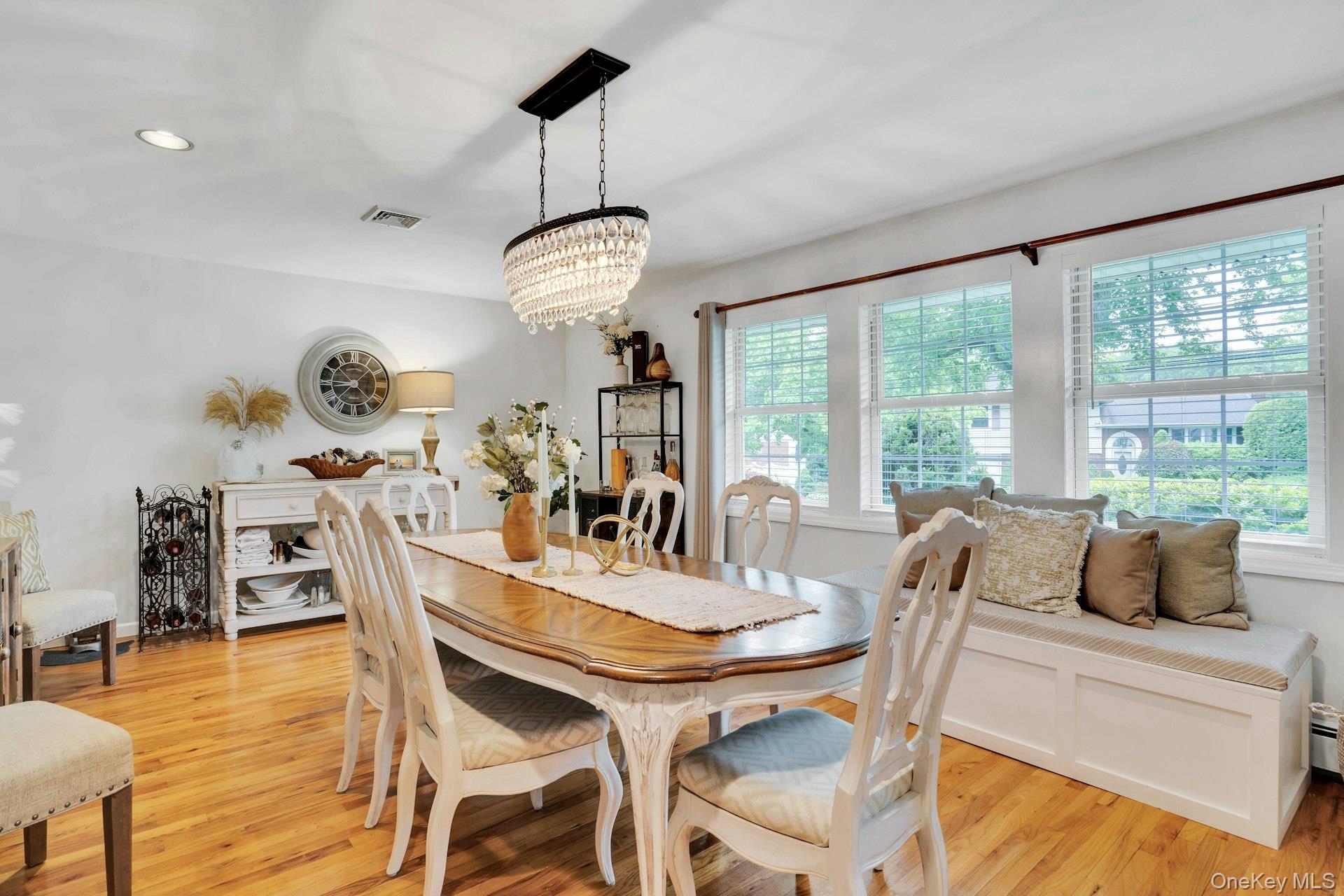 #13 photo, 12 Rachel Avenue, Commack , NY 11725