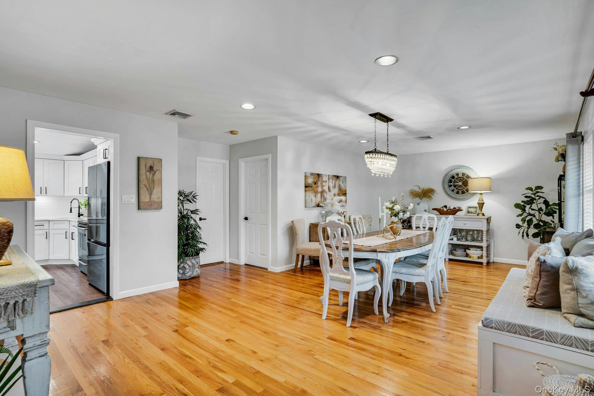 #8 photo, 12 Rachel Avenue, Commack , NY 11725