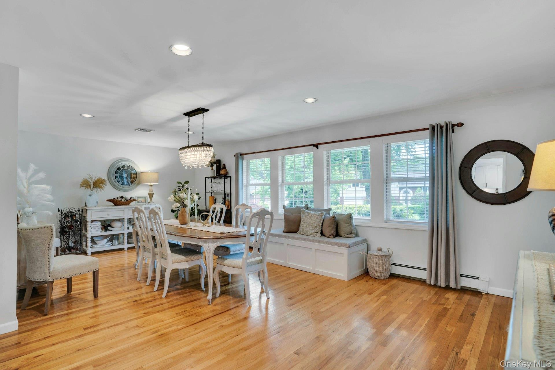 #9 photo, 12 Rachel Avenue, Commack , NY 11725