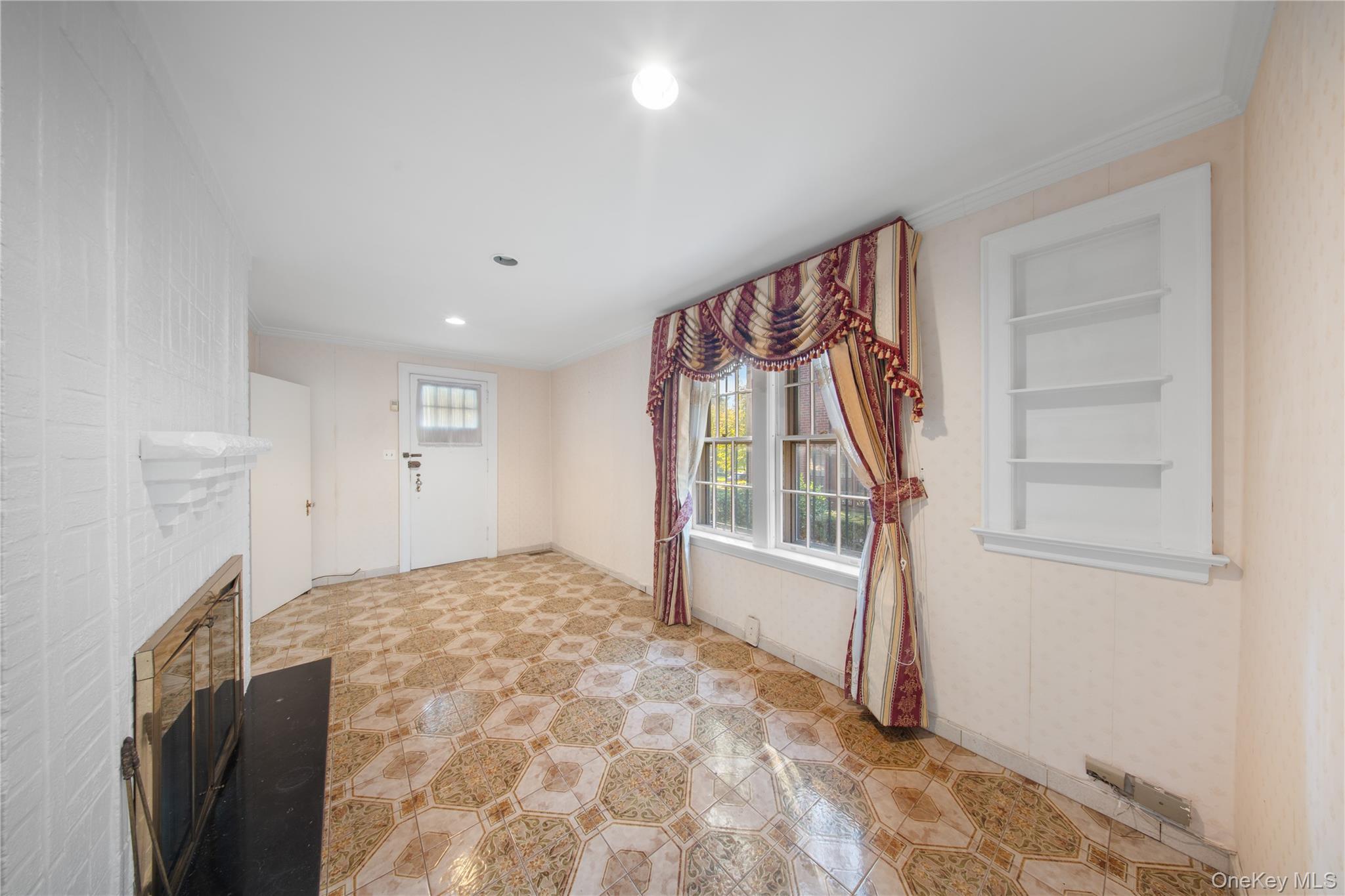 #10 photo, 83 Dartmouth Street, Forest Hills , NY 11375