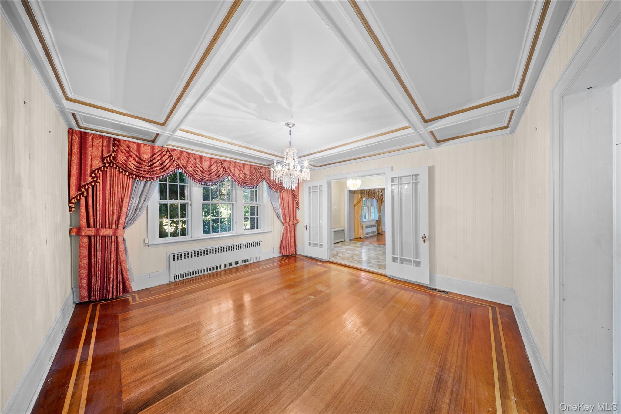 #11 photo, 83 Dartmouth Street, Forest Hills , NY 11375