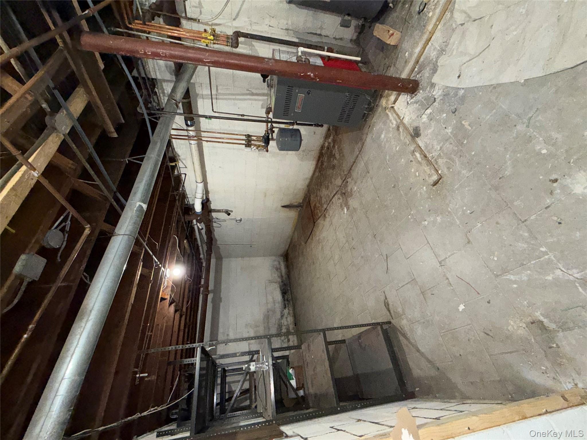 #10 photo, 380 Main Street, Poughkeepsie , NY 12601