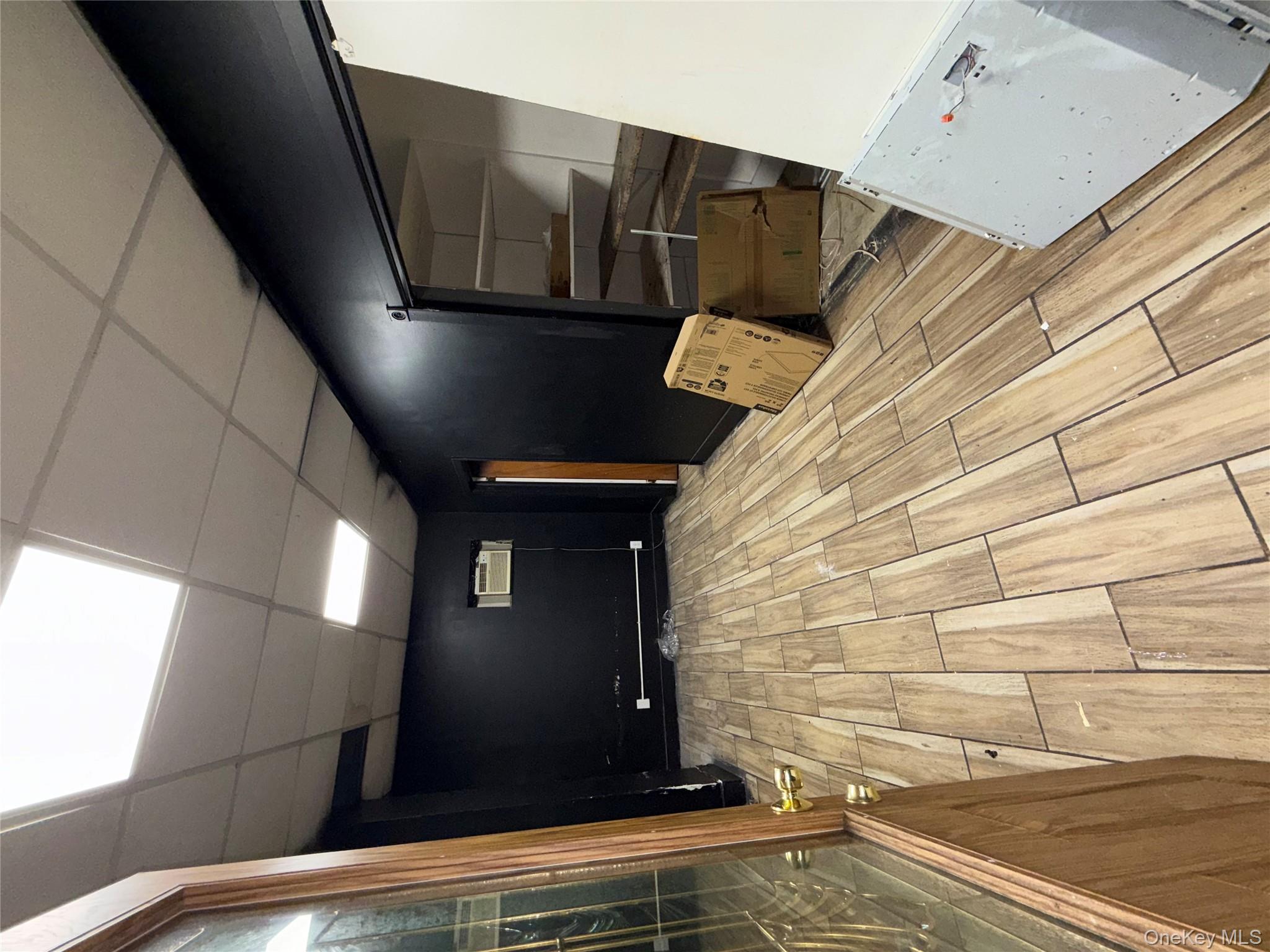 #7 photo, 380 Main Street, Poughkeepsie , NY 12601