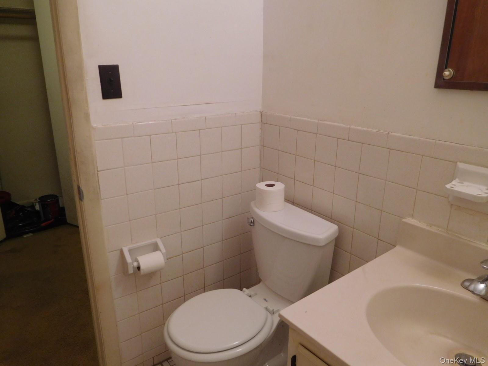 #17 photo, 377 N Broadway, Yonkers , NY 10701