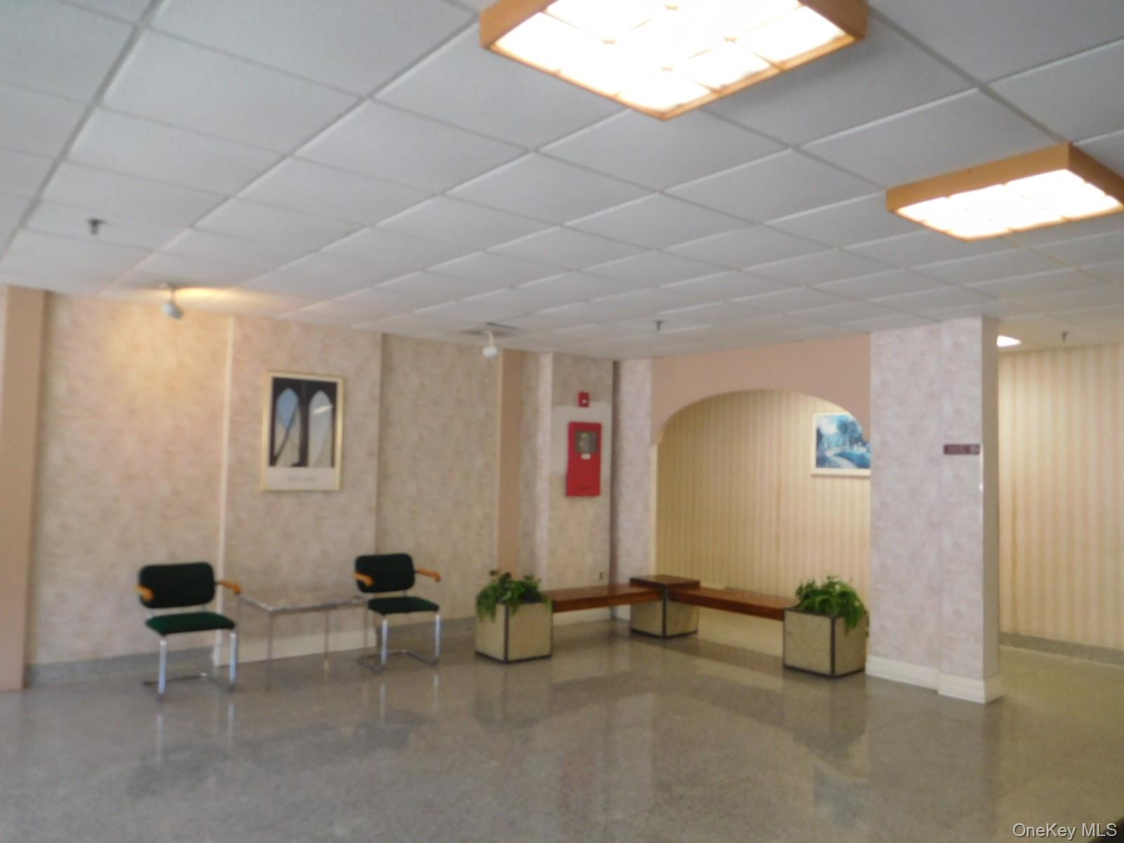 #4 photo, 377 N Broadway, Yonkers , NY 10701