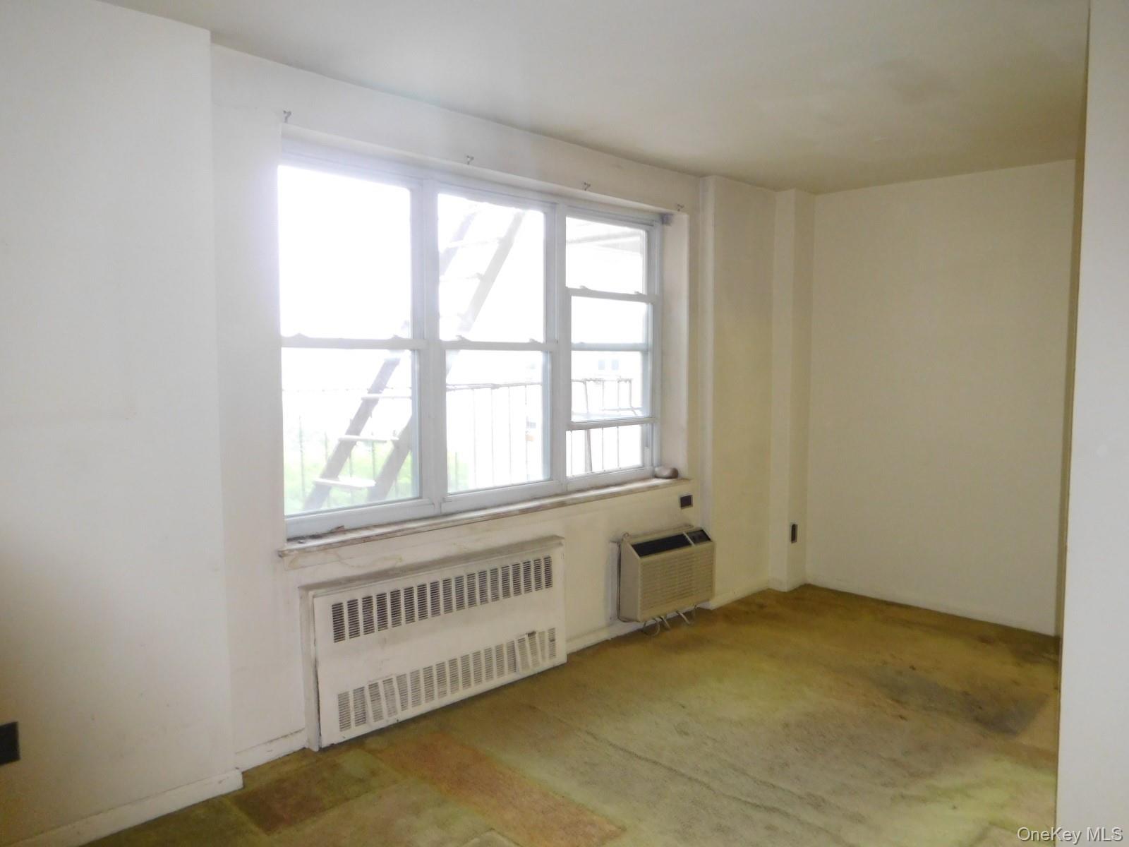 #8 photo, 377 N Broadway, Yonkers , NY 10701