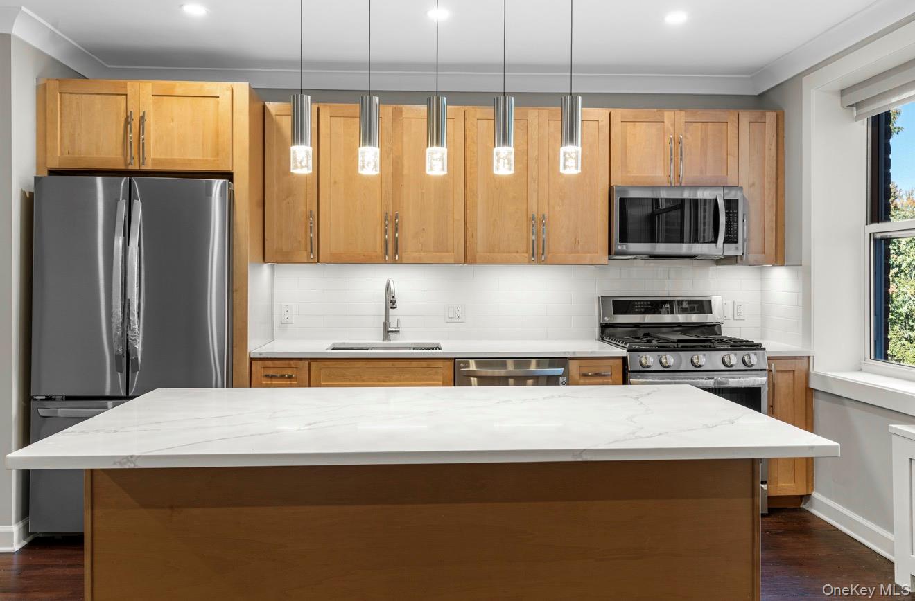 #1 photo, 1133 Midland Avenue, ブロンクス区 Bronxville , NY 10708