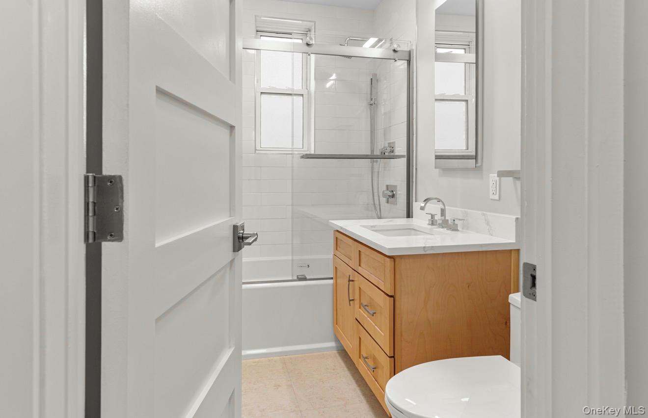 #10 photo, 1133 Midland Avenue, ブロンクス区 Bronxville , NY 10708