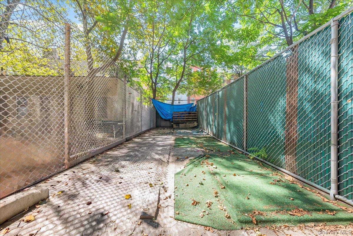 #15 photo, 342 E 141st Street, Bronx , NY 10454