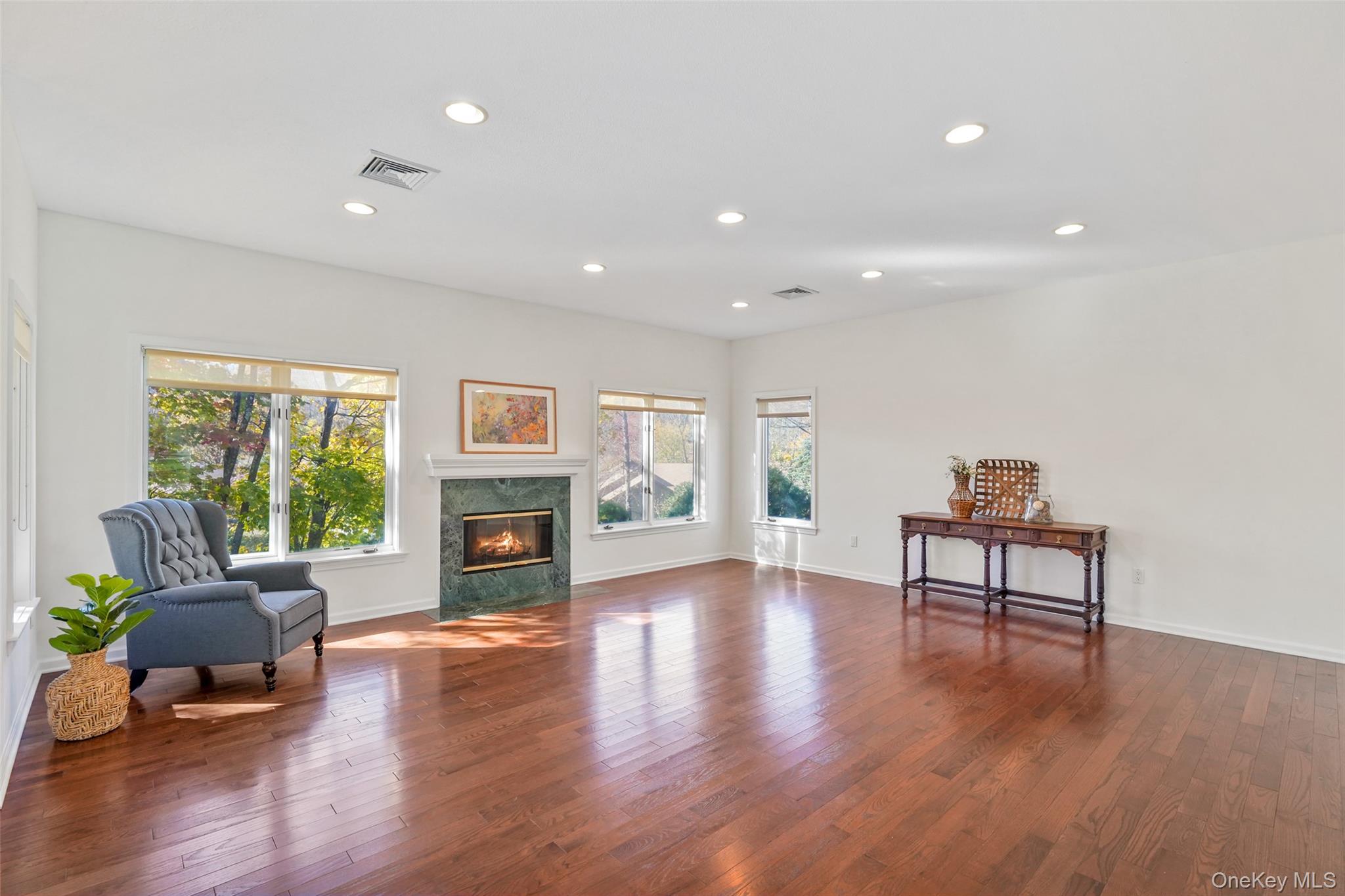 #10 photo, 688 Heritage Hills, Somers , NY 10589