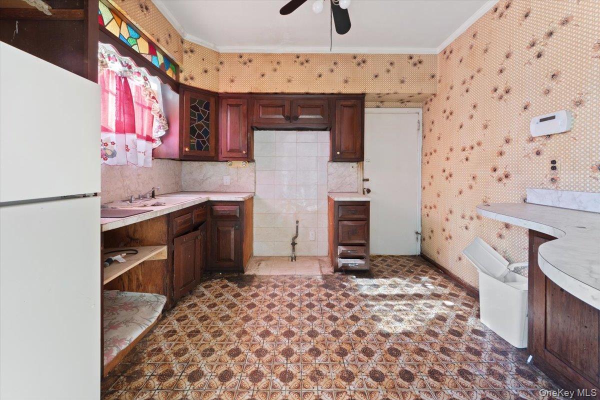 #8 photo, 22415 138th Avenue, Jamaica , NY 11413