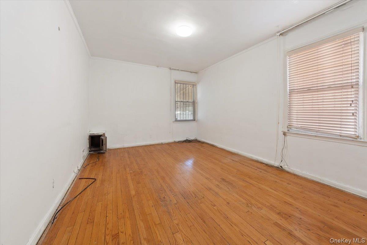 #9 photo, 22415 138th Avenue, Jamaica , NY 11413