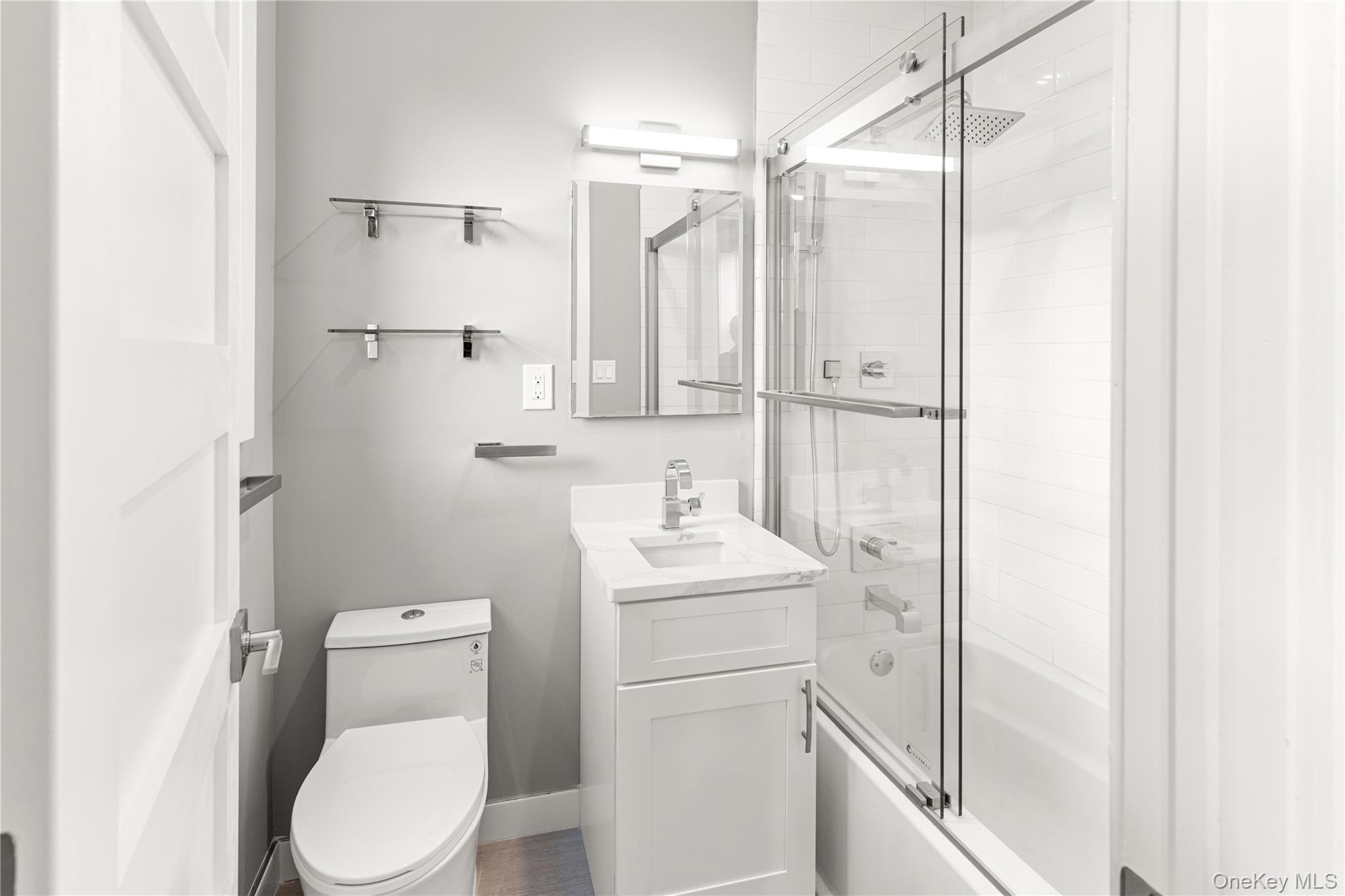 #16 photo, 1133 Midland Avenue, ブロンクス区 Bronxville , NY 10708