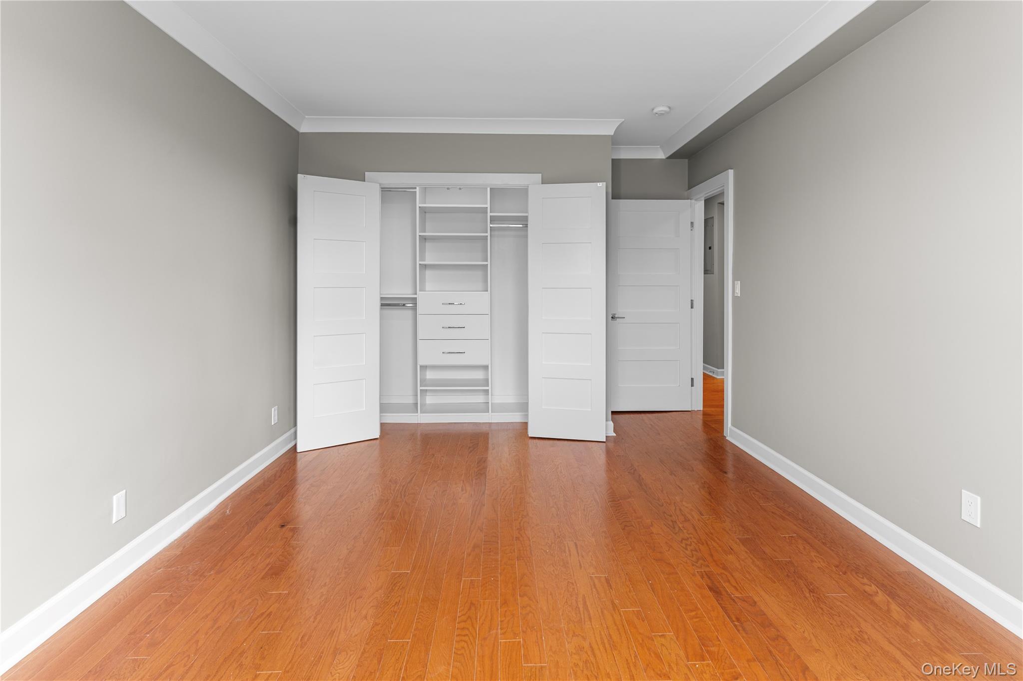 #18 photo, 1133 Midland Avenue, ブロンクス区 Bronxville , NY 10708