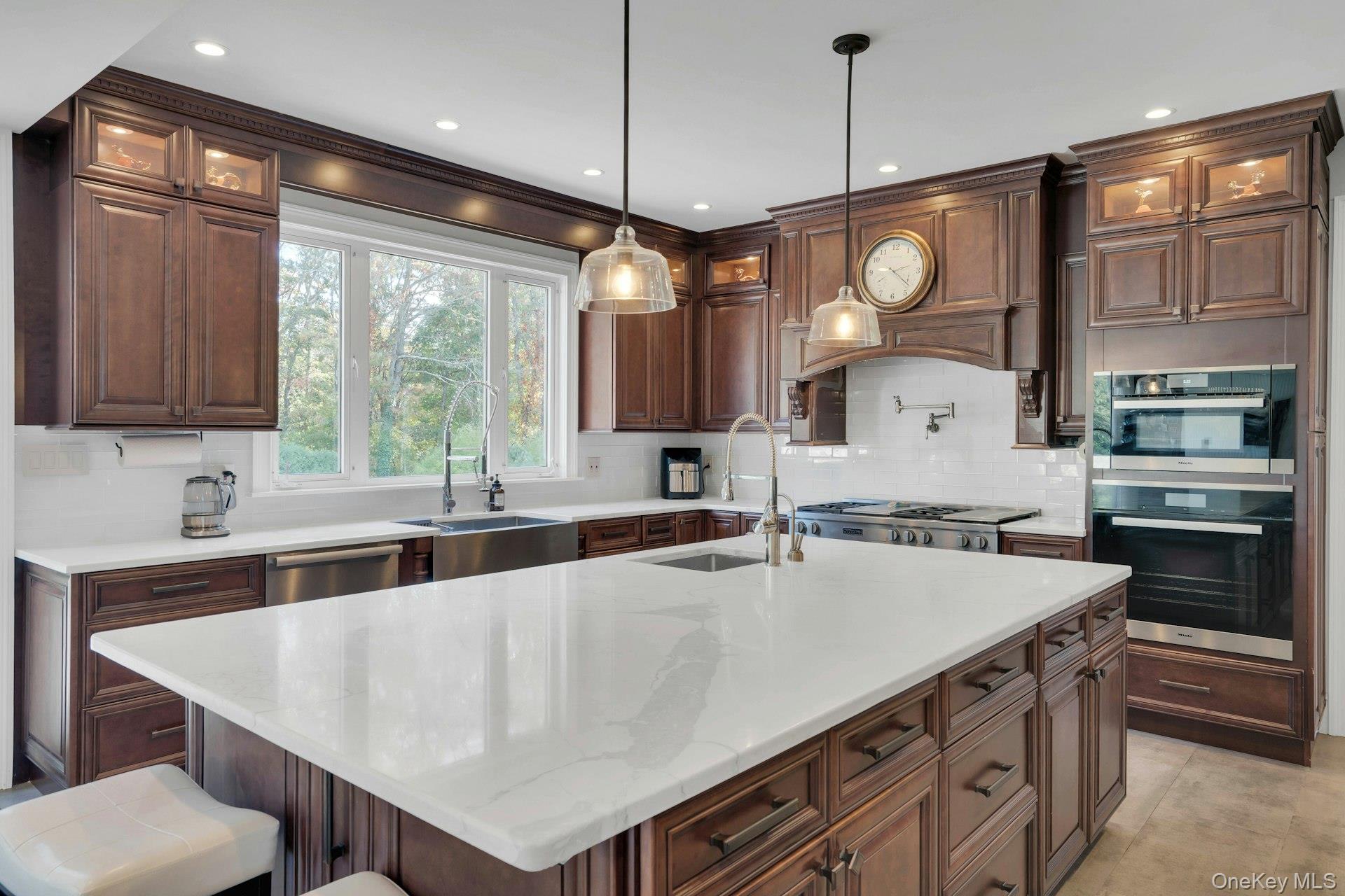 #19 photo, 108 Fig Drive, Dix Hills , NY 11746