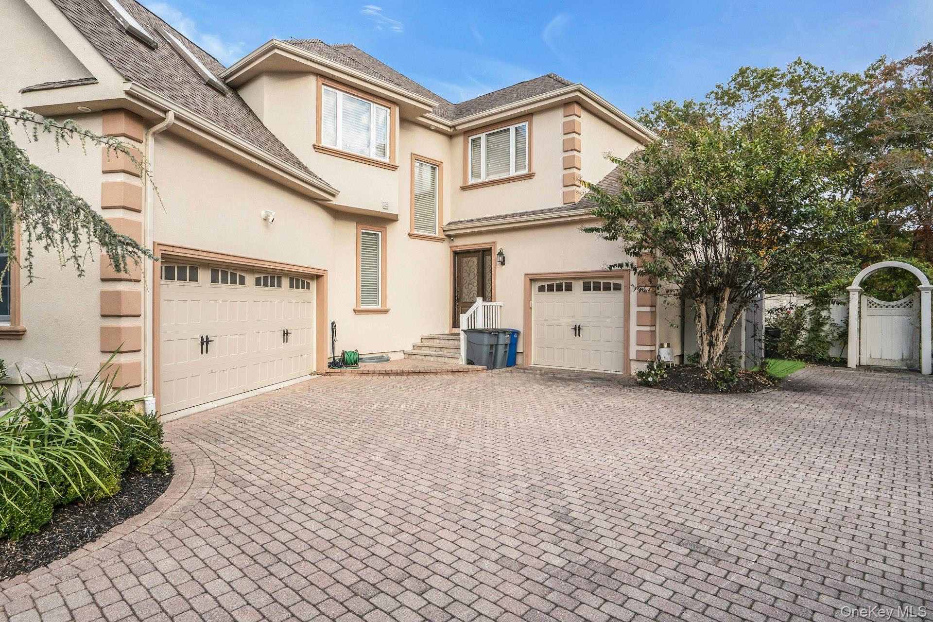 #3 photo, 108 Fig Drive, Dix Hills , NY 11746