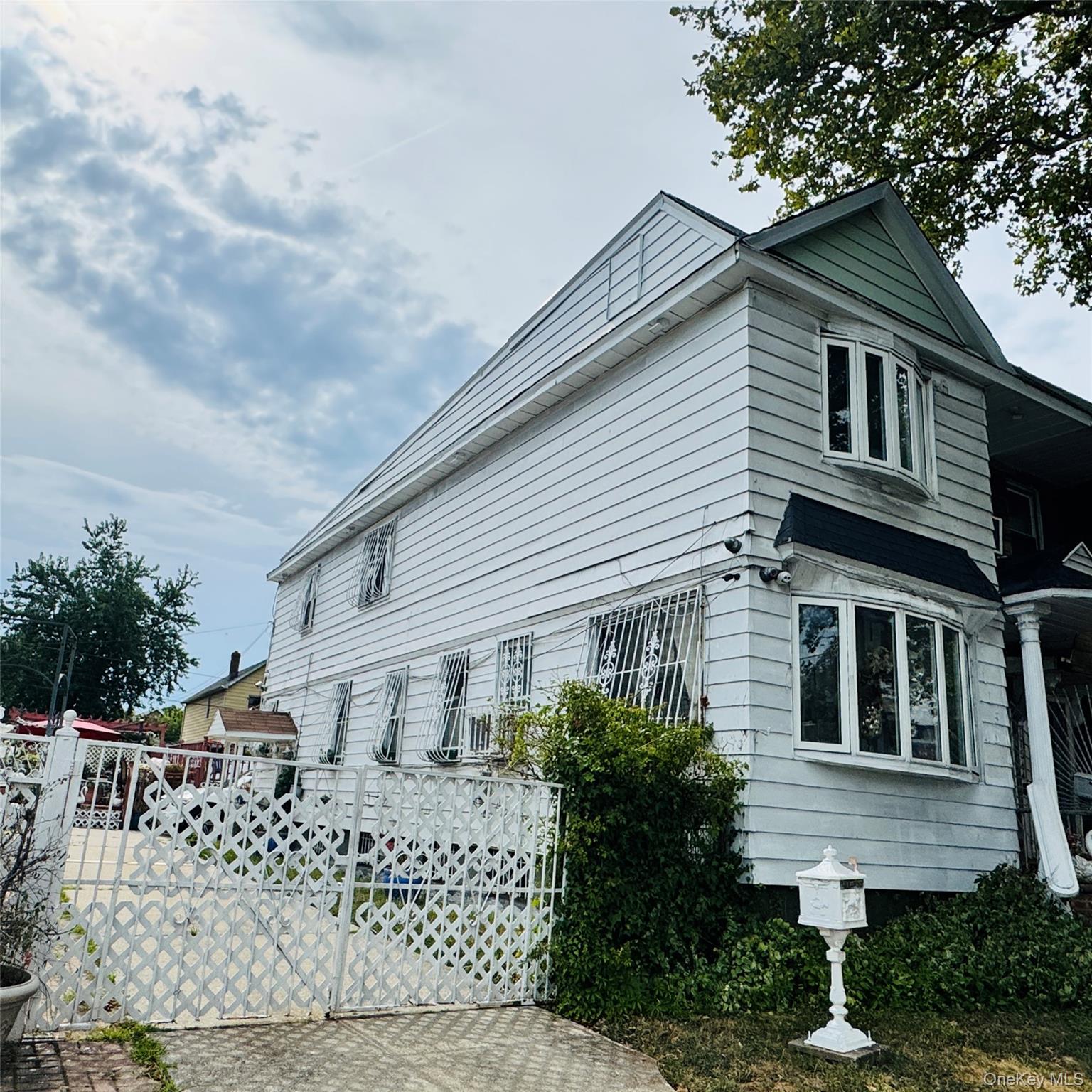 #1 photo, 115-46 W Van Wyck Expressway, South Ozone Park , NY 11420