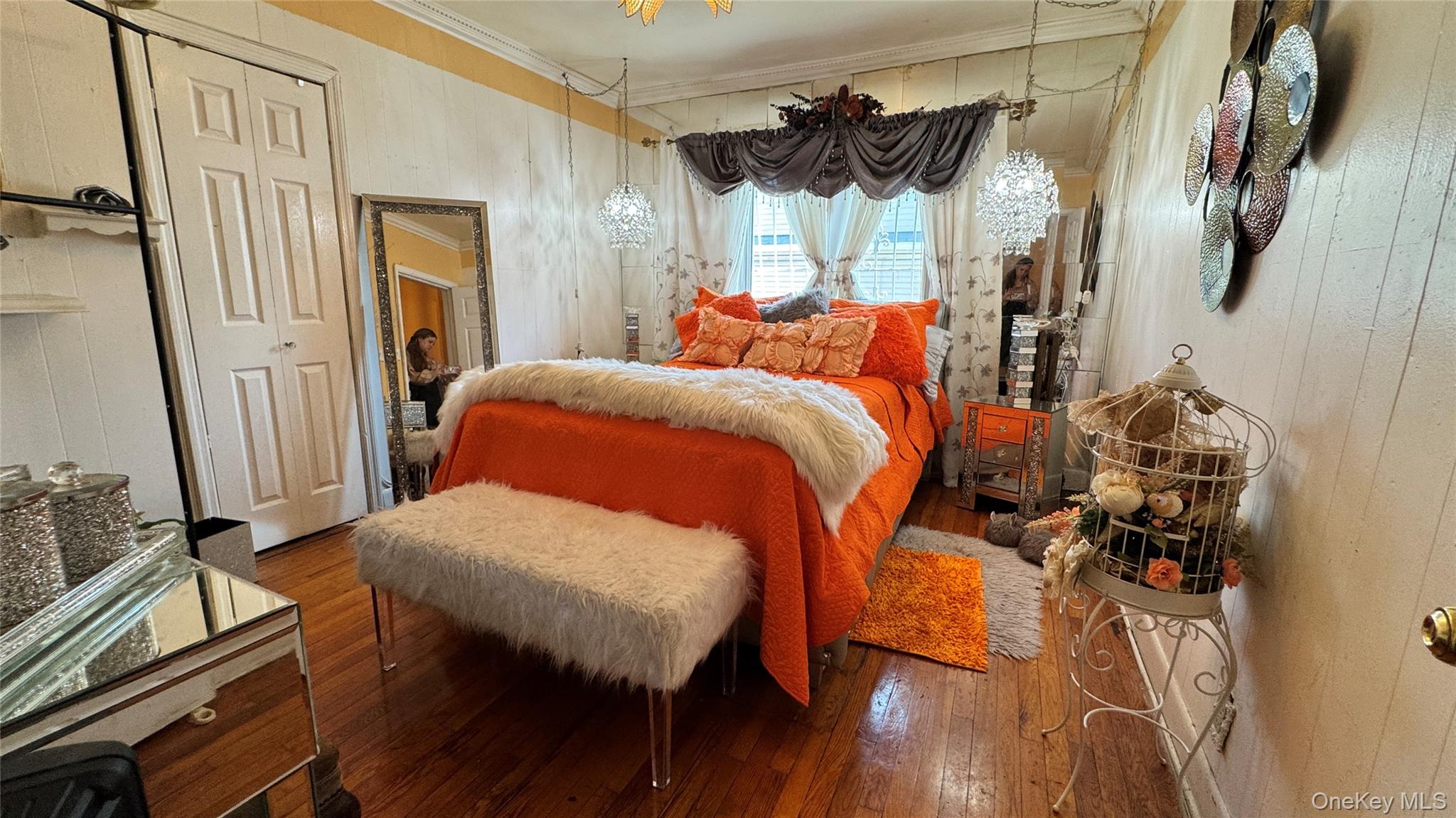 #10 photo, 115-46 W Van Wyck Expressway, South Ozone Park , NY 11420