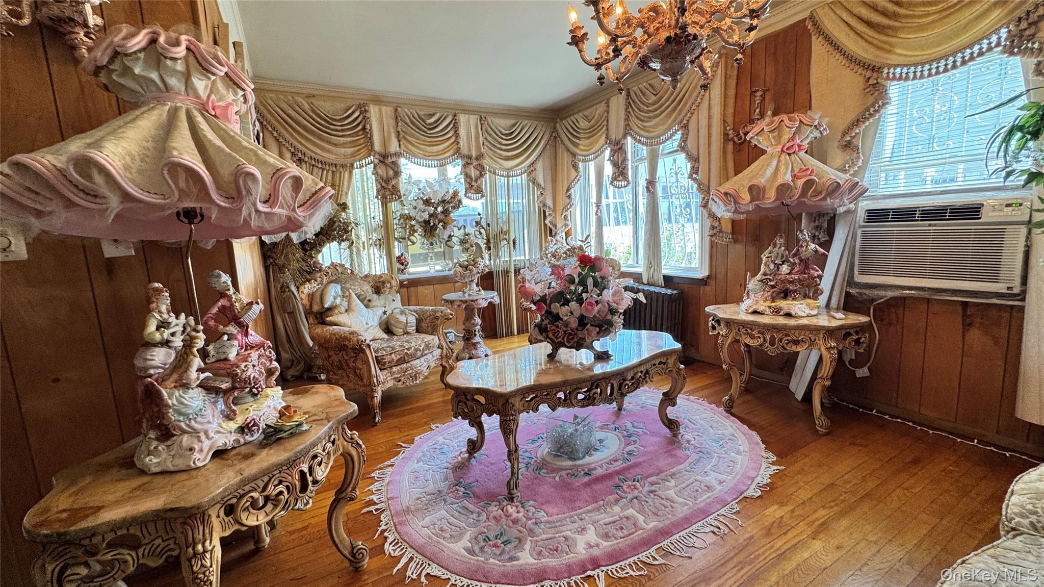 #3 photo, 115-46 W Van Wyck Expressway, South Ozone Park , NY 11420