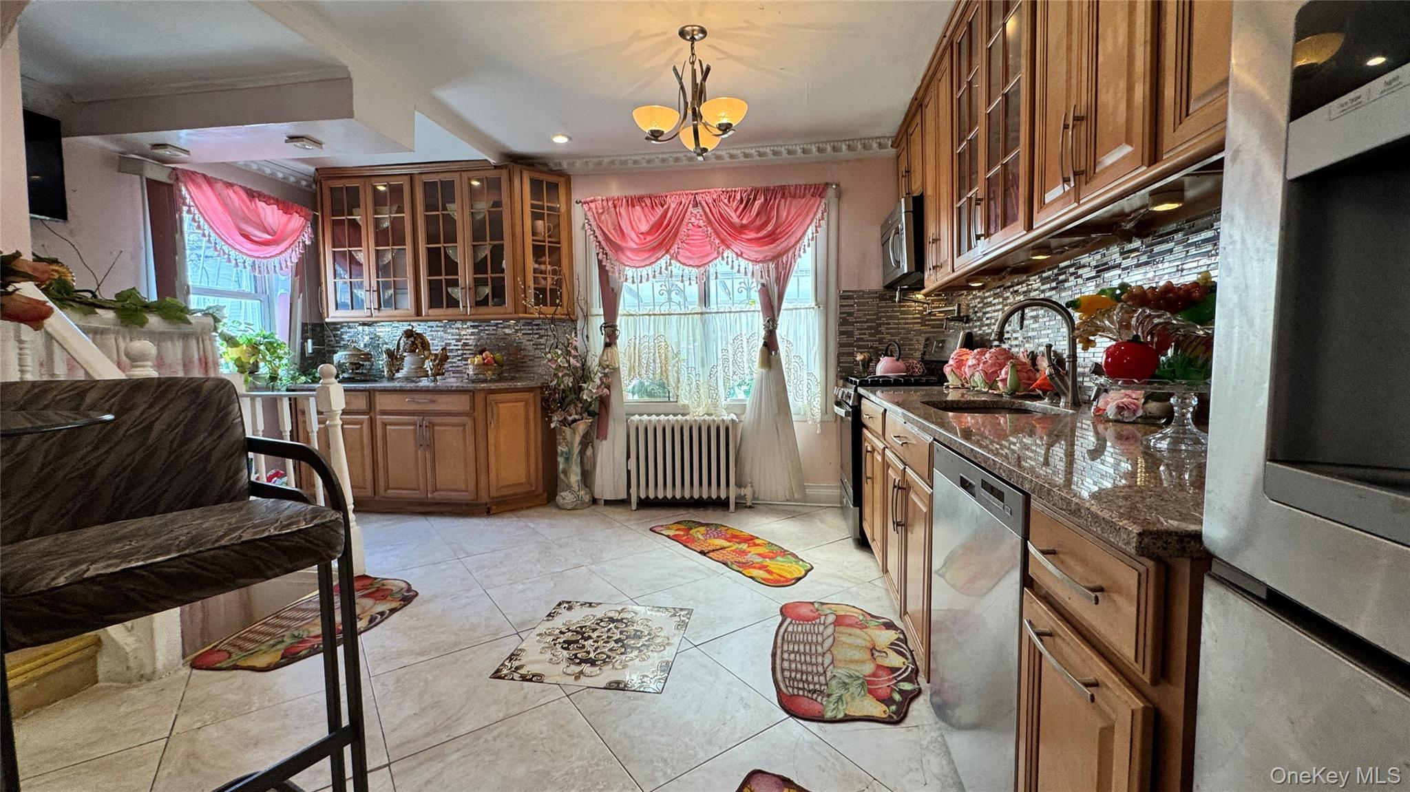 #5 photo, 115-46 W Van Wyck Expressway, South Ozone Park , NY 11420