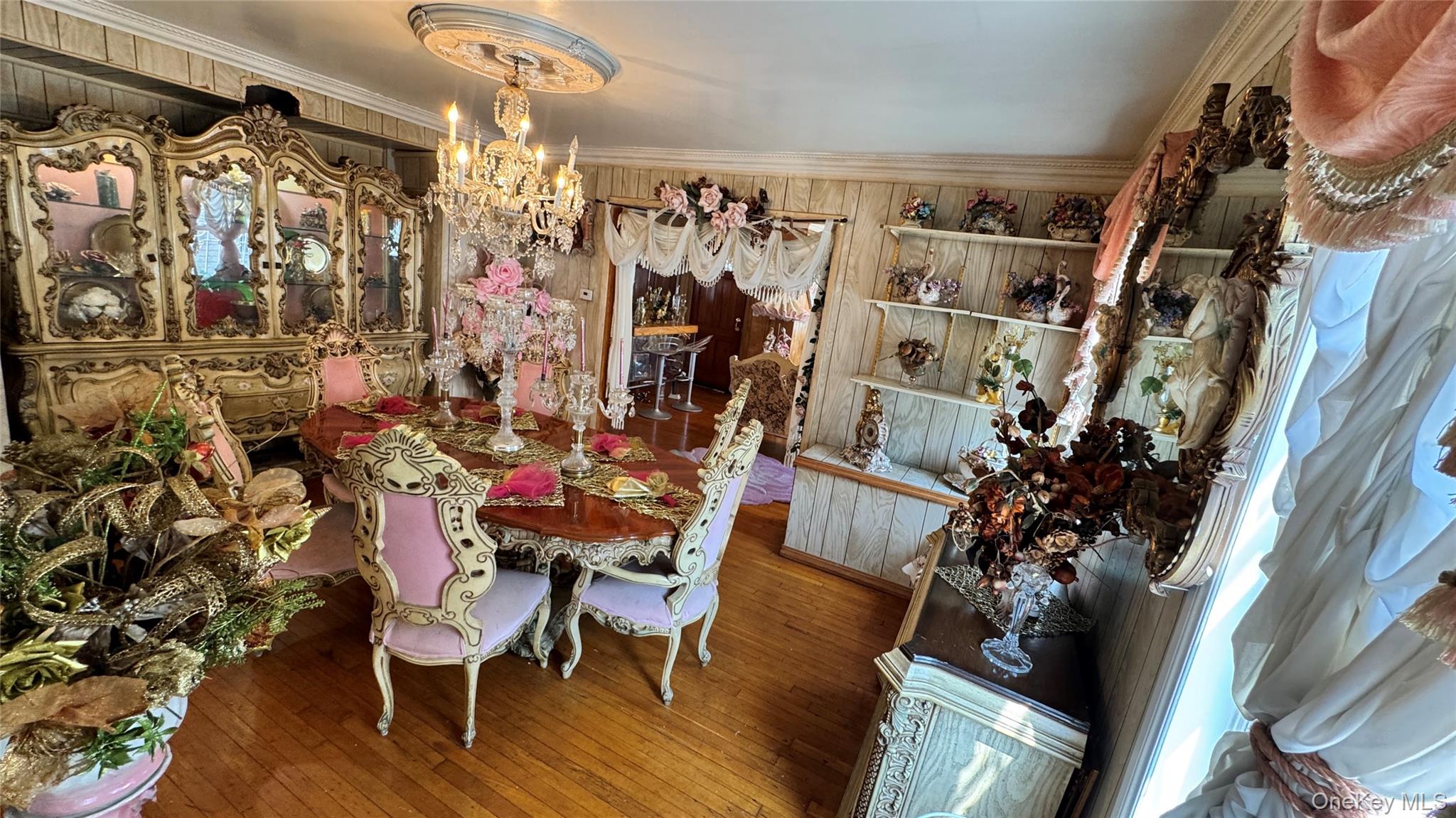 #6 photo, 115-46 W Van Wyck Expressway, South Ozone Park , NY 11420