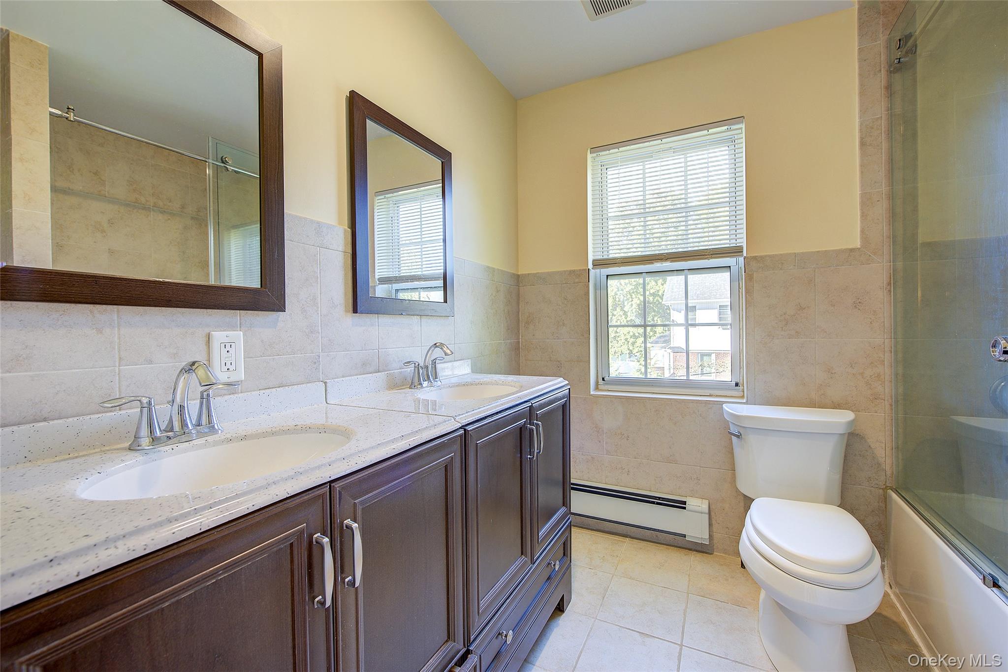 #14 photo, 3520 159th Street, Flushing , NY 11358