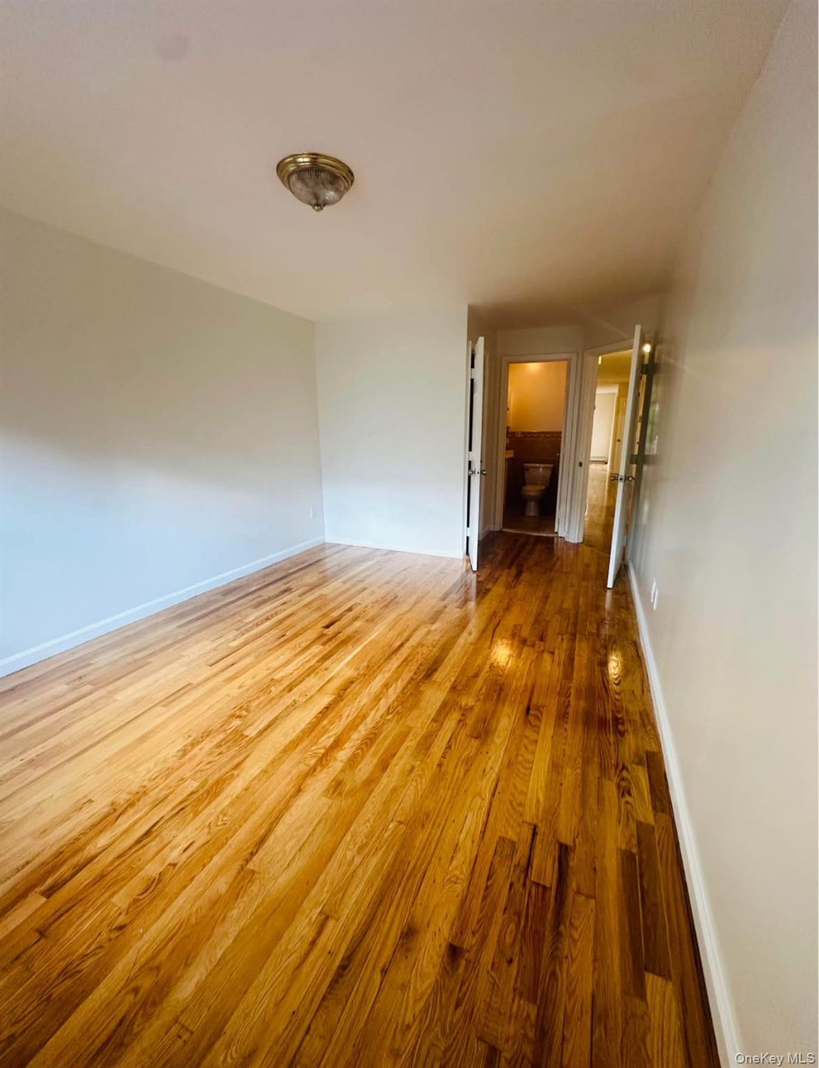 #7 photo, 1079 Willoughby Avenue, ブルックリン区 Brooklyn , NY 11221