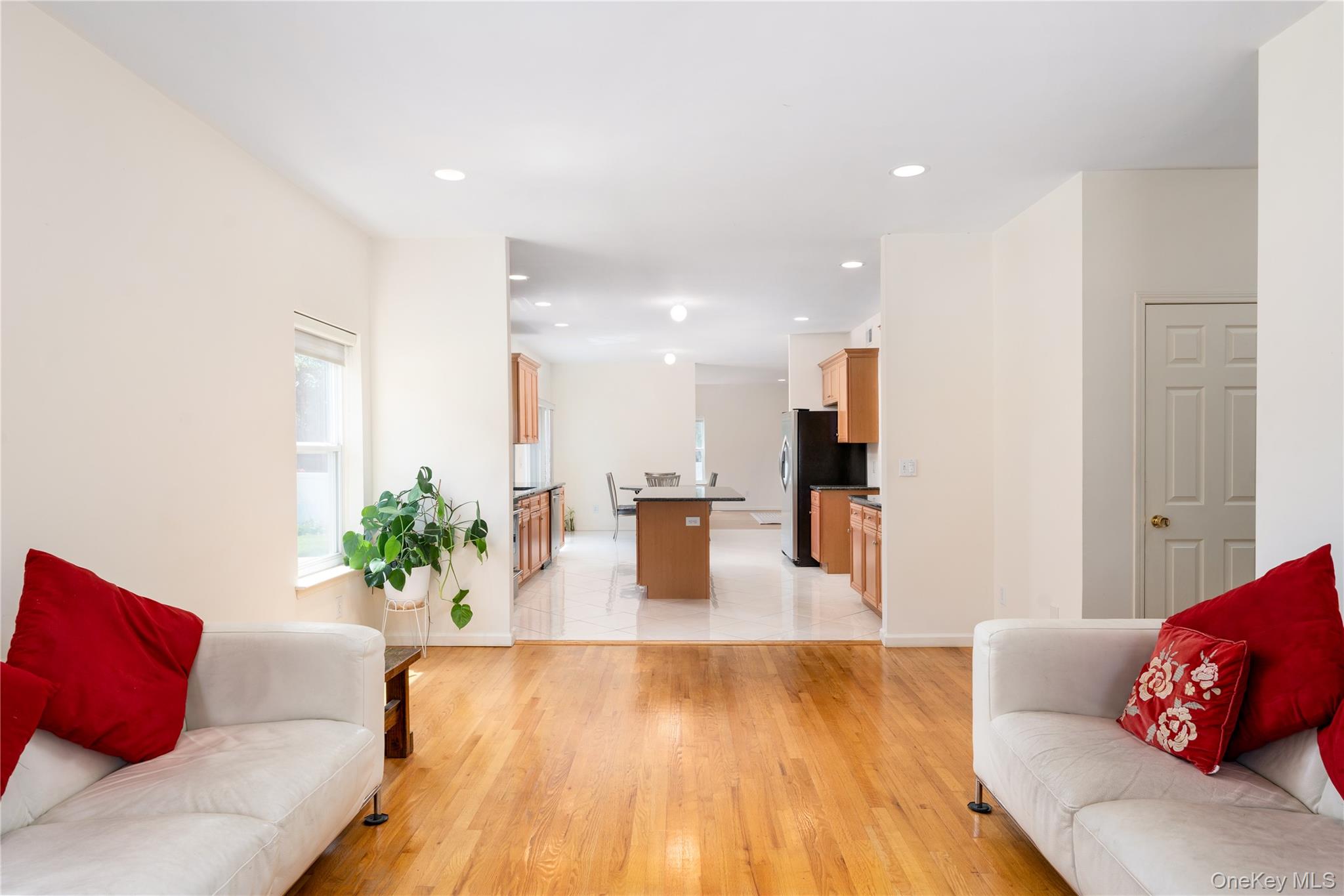 #13 photo, 39 Island Trail, Mount Sinai , NY 11766