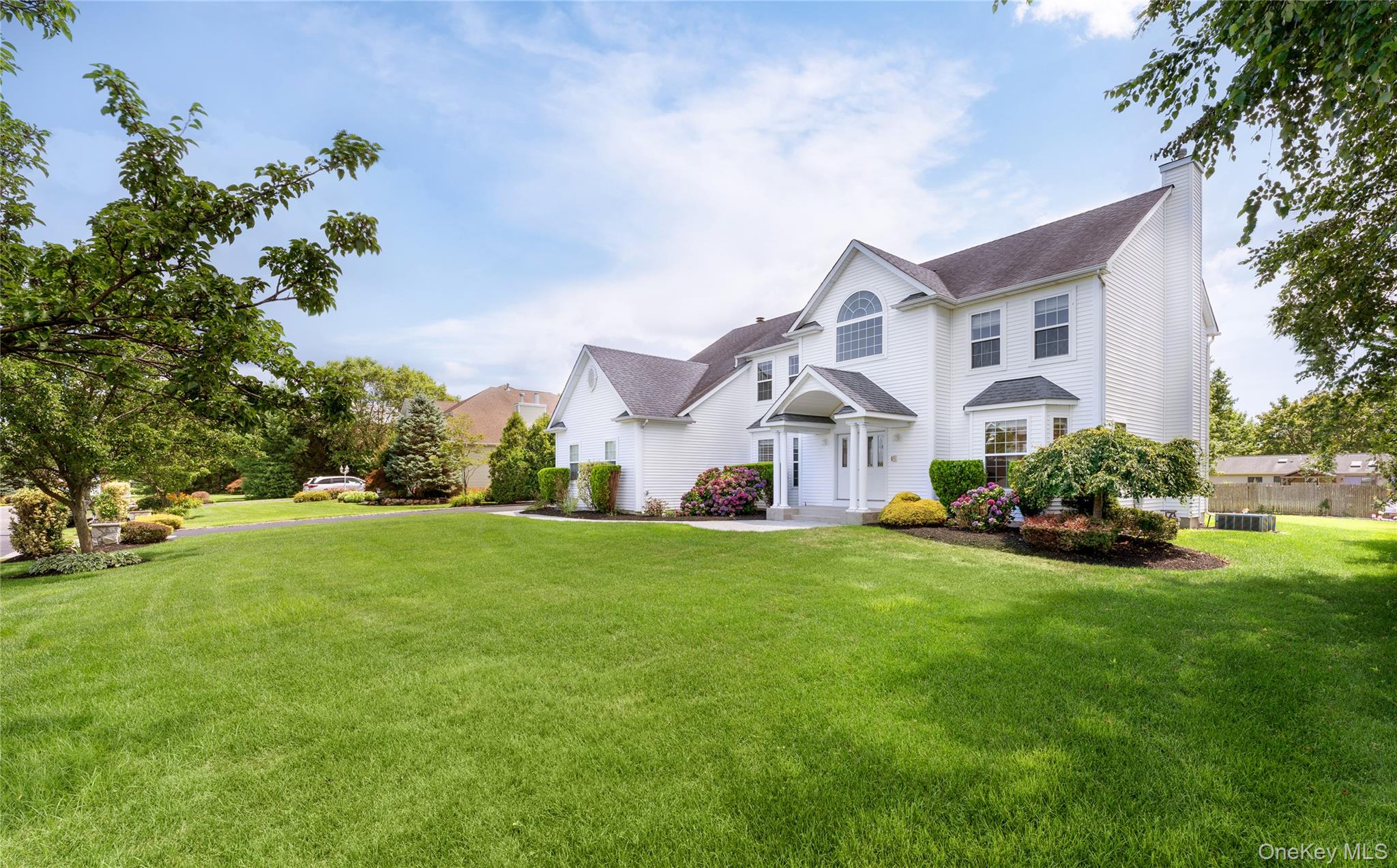 #3 photo, 39 Island Trail, Mount Sinai , NY 11766