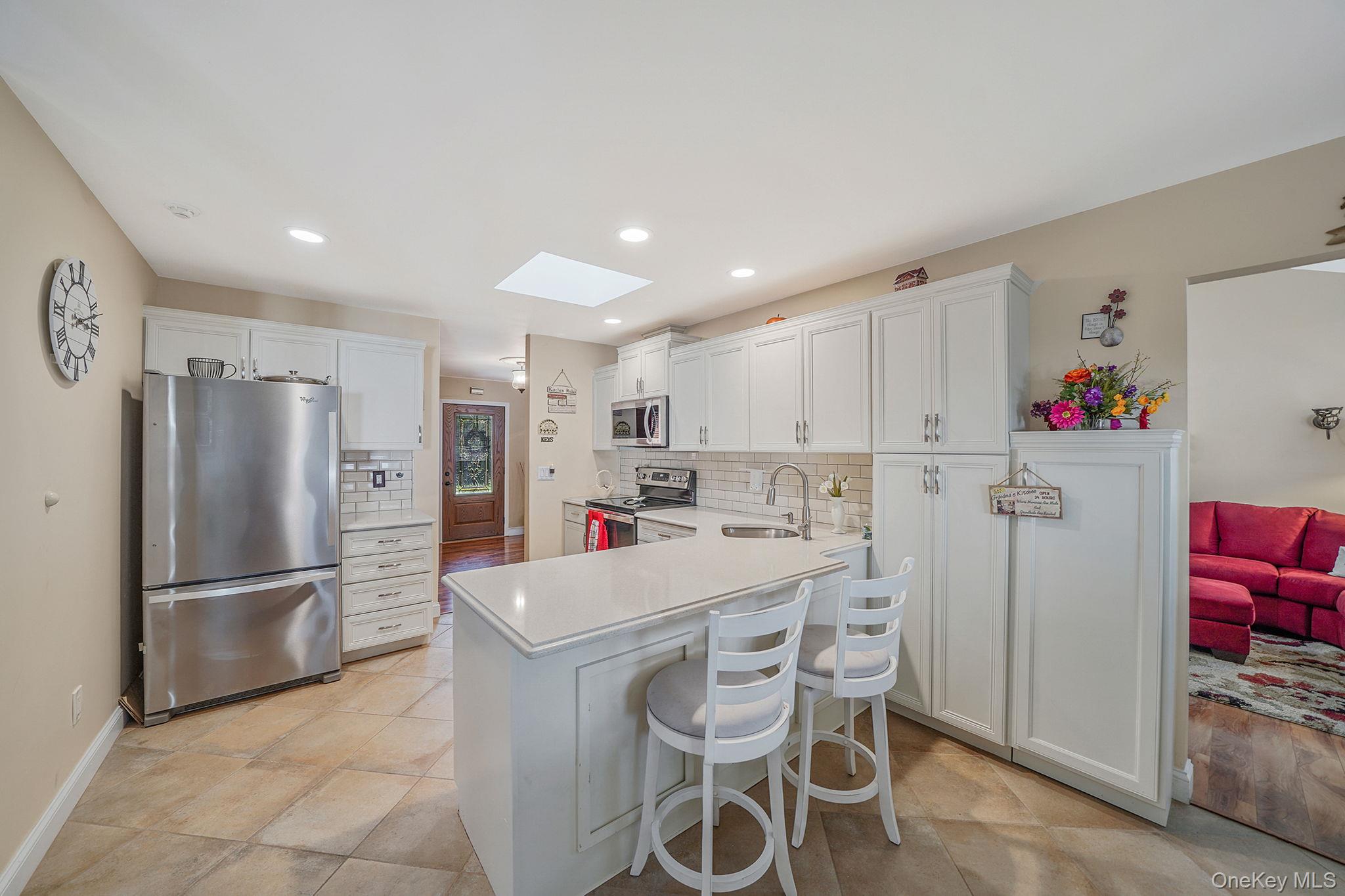 #18 photo, 22 Concord Drive, サフォーク郡 Holtsville , NY 11742