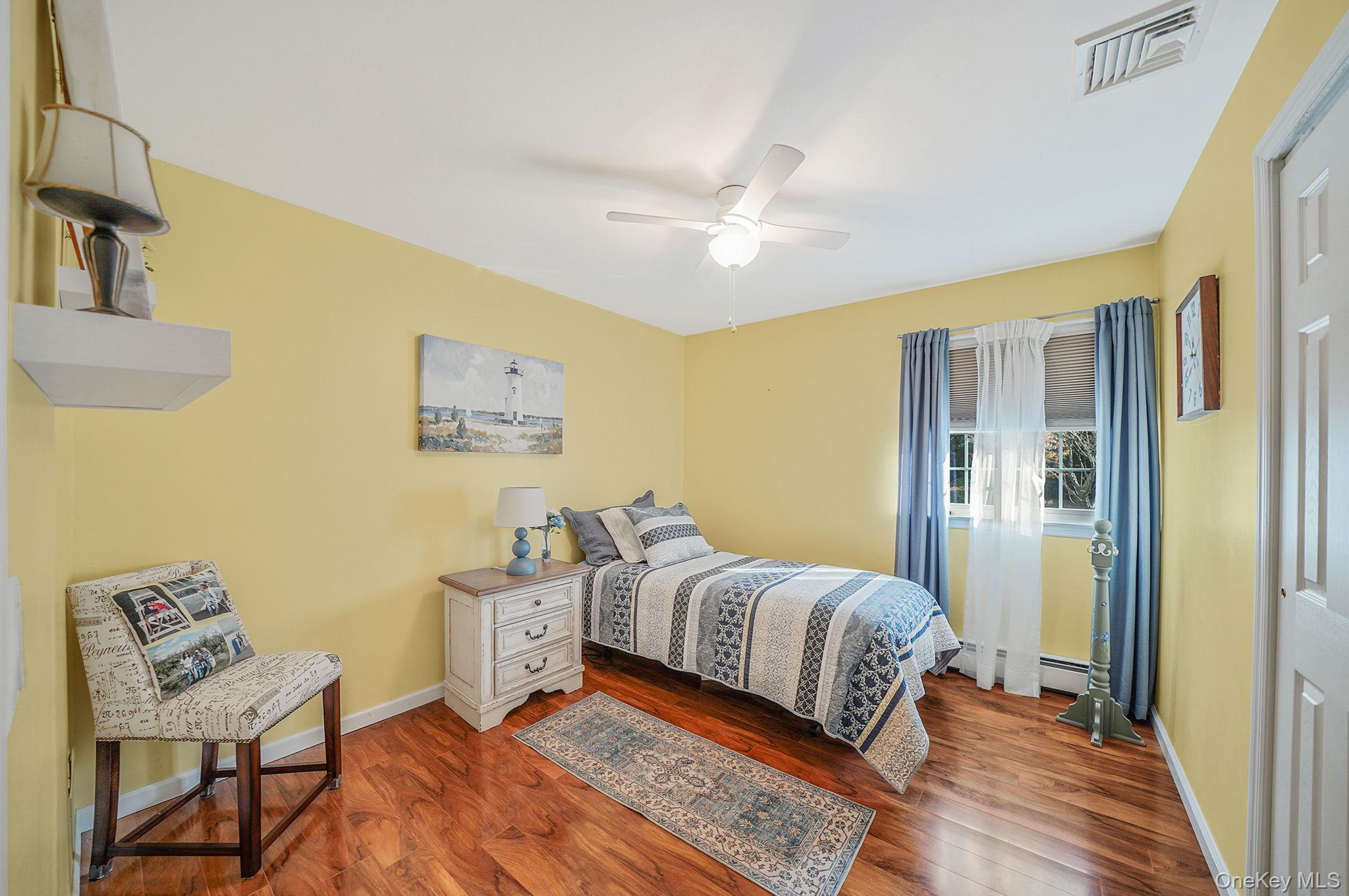 #20 photo, 22 Concord Drive, サフォーク郡 Holtsville , NY 11742