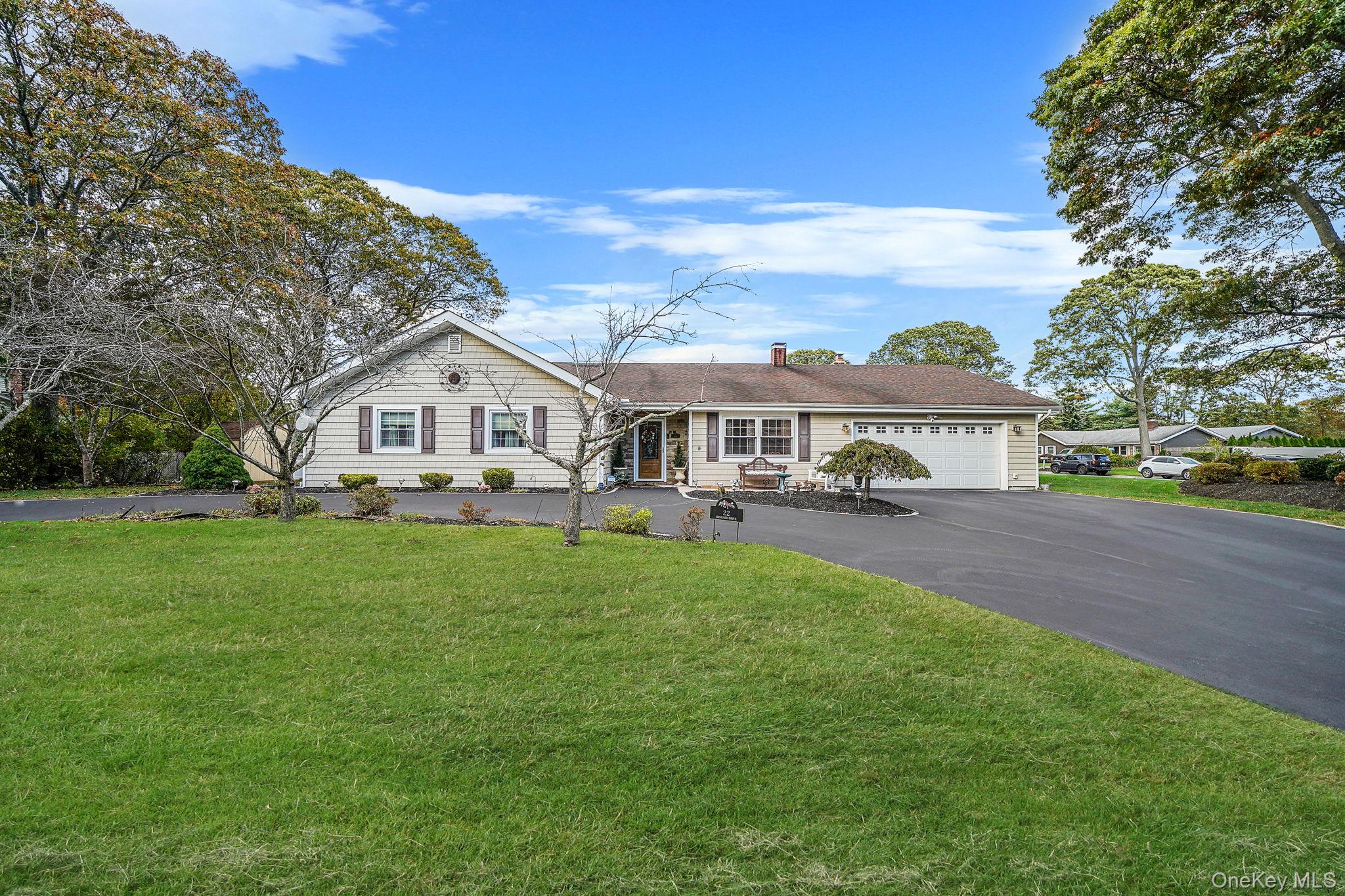 #7 photo, 22 Concord Drive, サフォーク郡 Holtsville , NY 11742