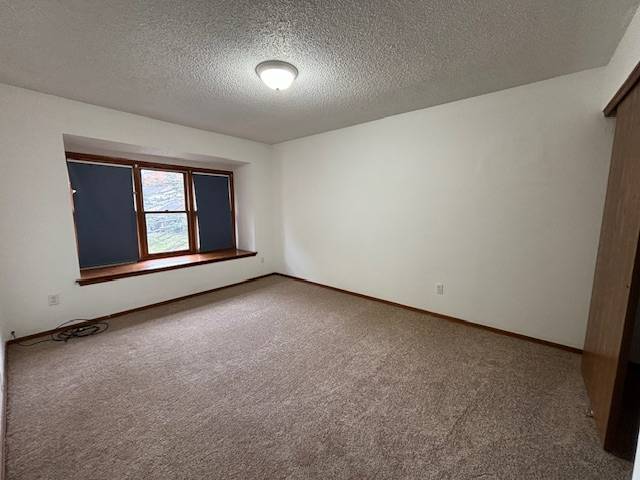 #20 photo, 37 Brenden Court, Clifton Park , NY 12065