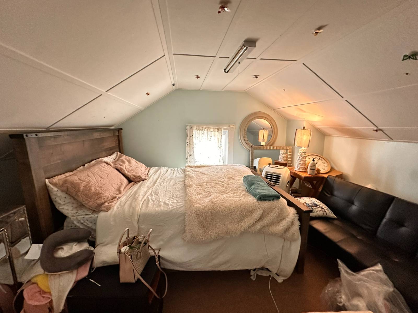 #12 photo, 241-08 Newhall Avenue, Rosedale , NY 11422