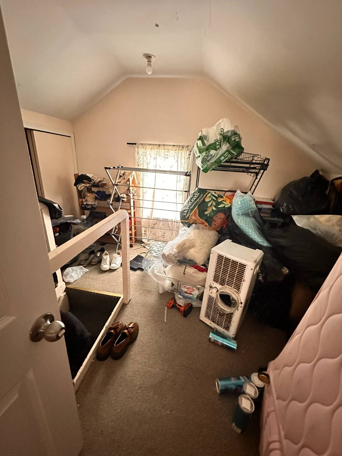 #16 photo, 241-08 Newhall Avenue, Rosedale , NY 11422