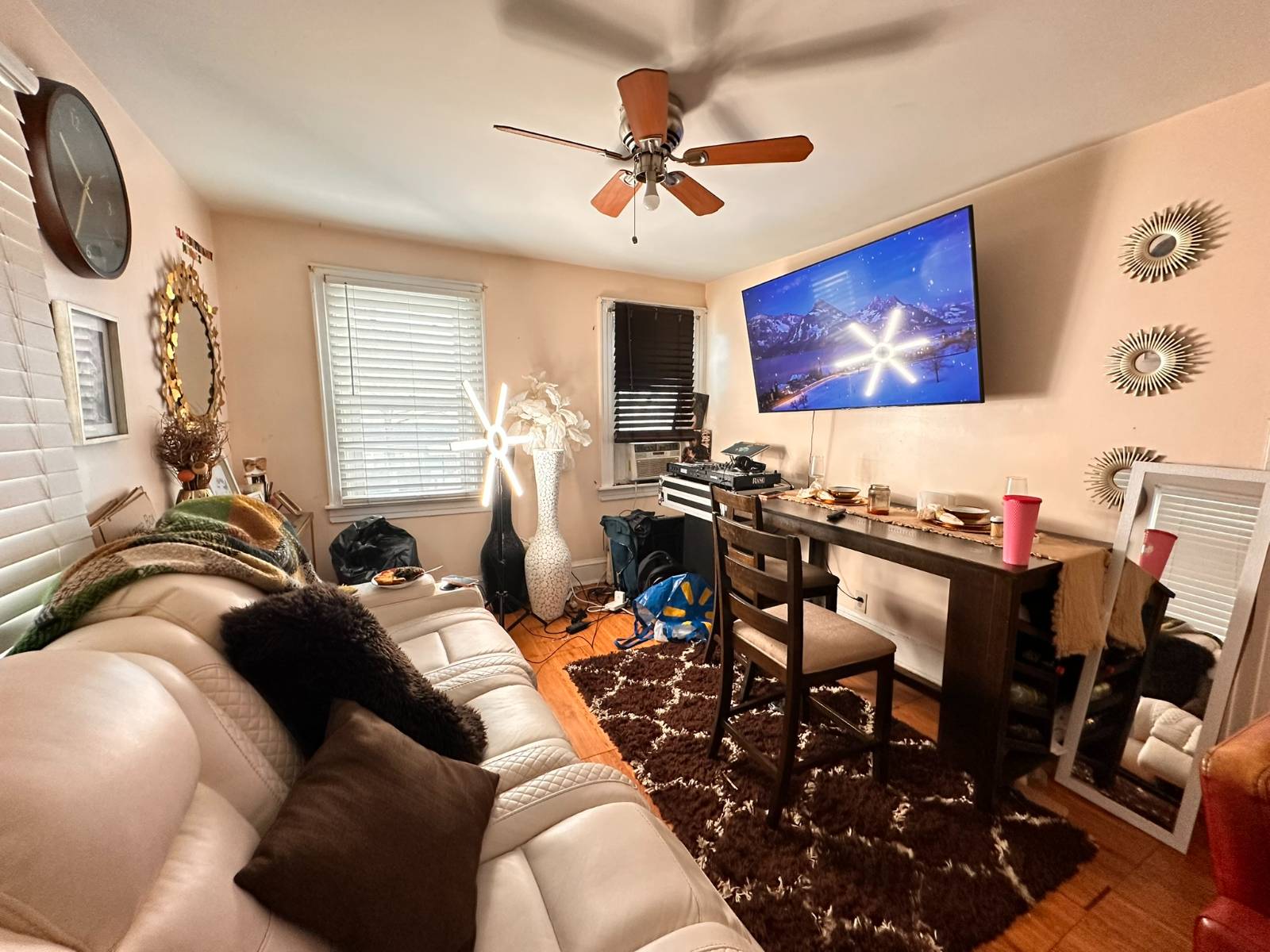 #9 photo, 241-08 Newhall Avenue, Rosedale , NY 11422