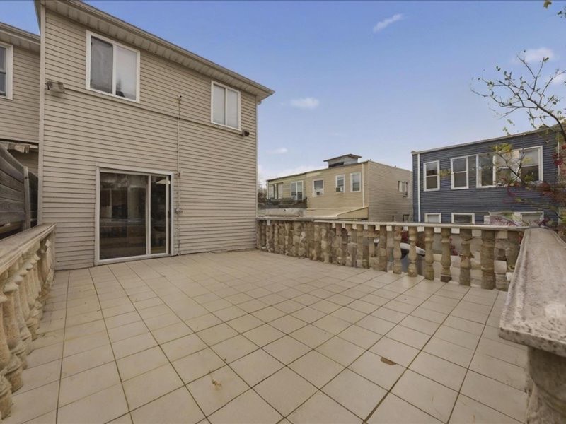 #10 photo, 1372 E 66th St, Bergen Beach , NY 11234