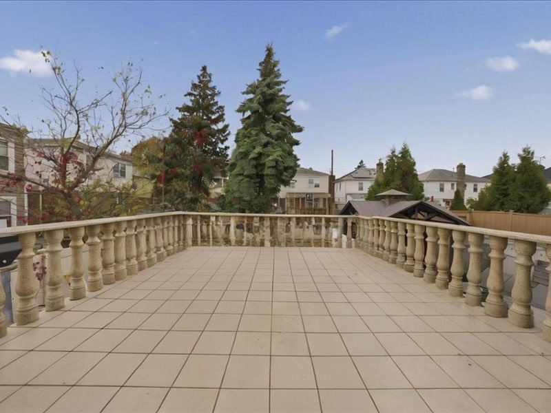 #6 photo, 1372 E 66th St, Bergen Beach , NY 11234