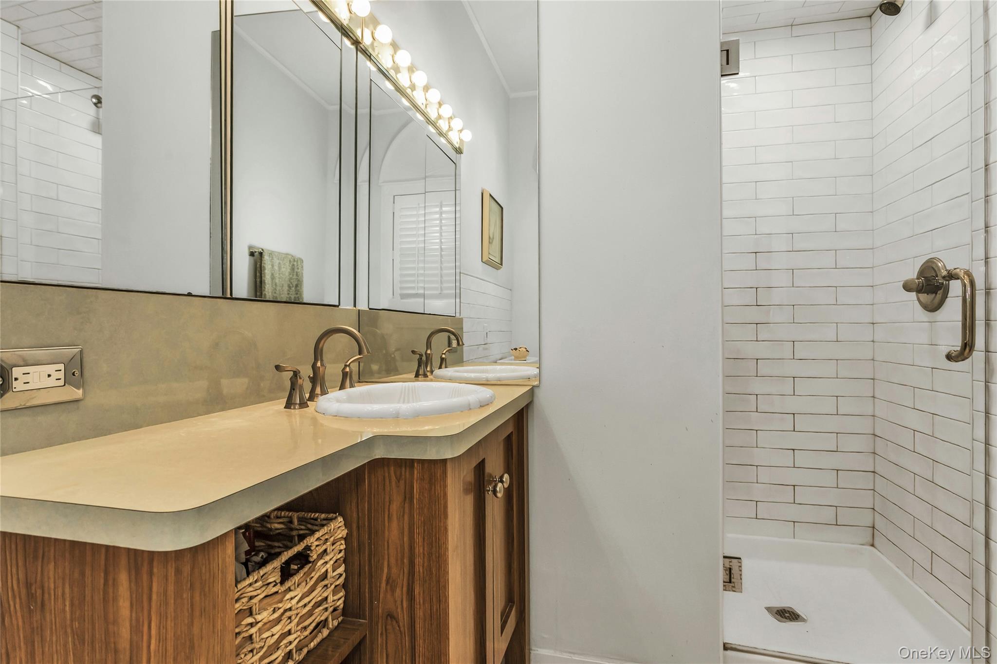 #14 photo, 329 E Hudson Street, Long Beach , NY 11561